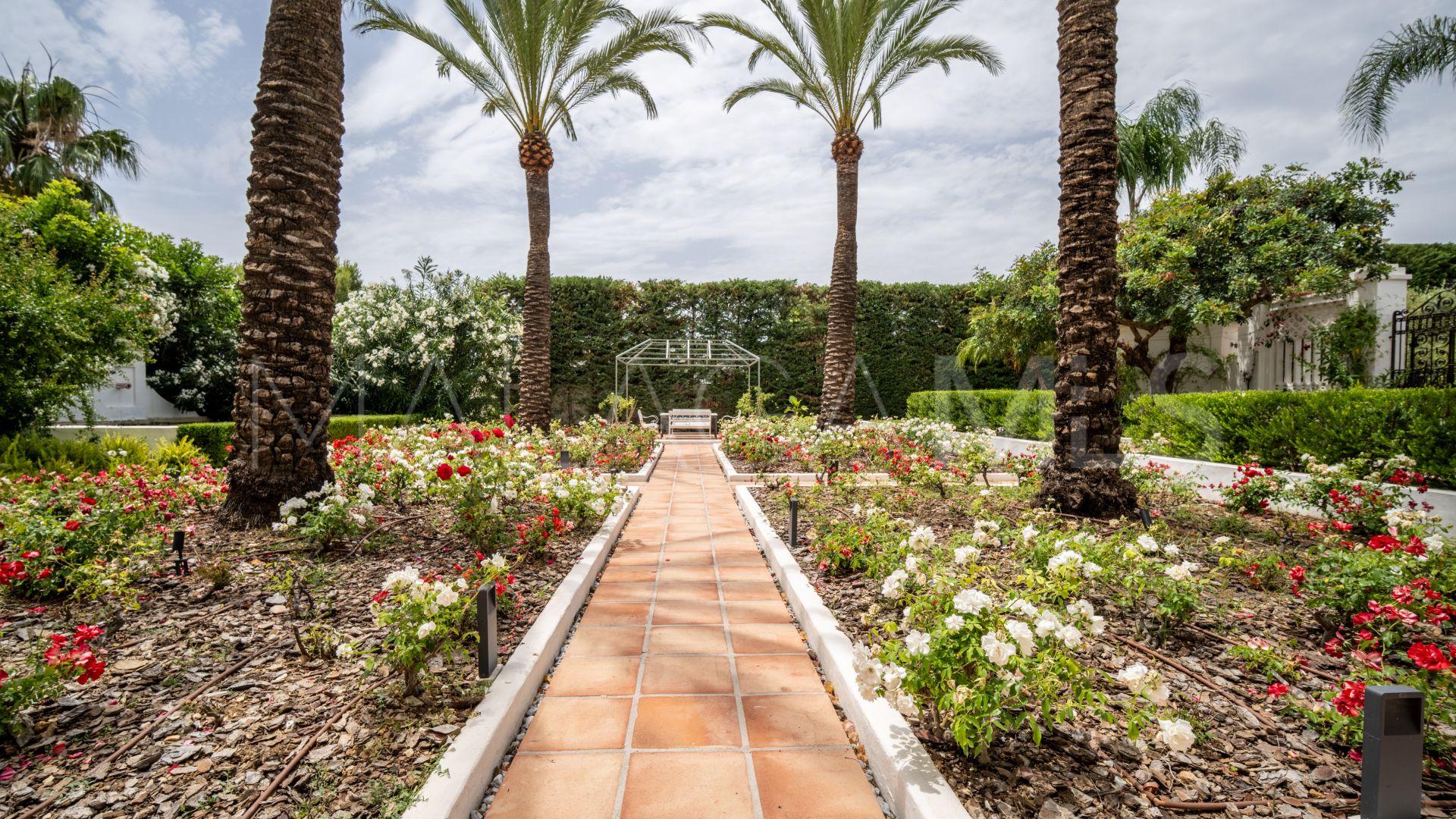 Sierra Blanca, villa for sale