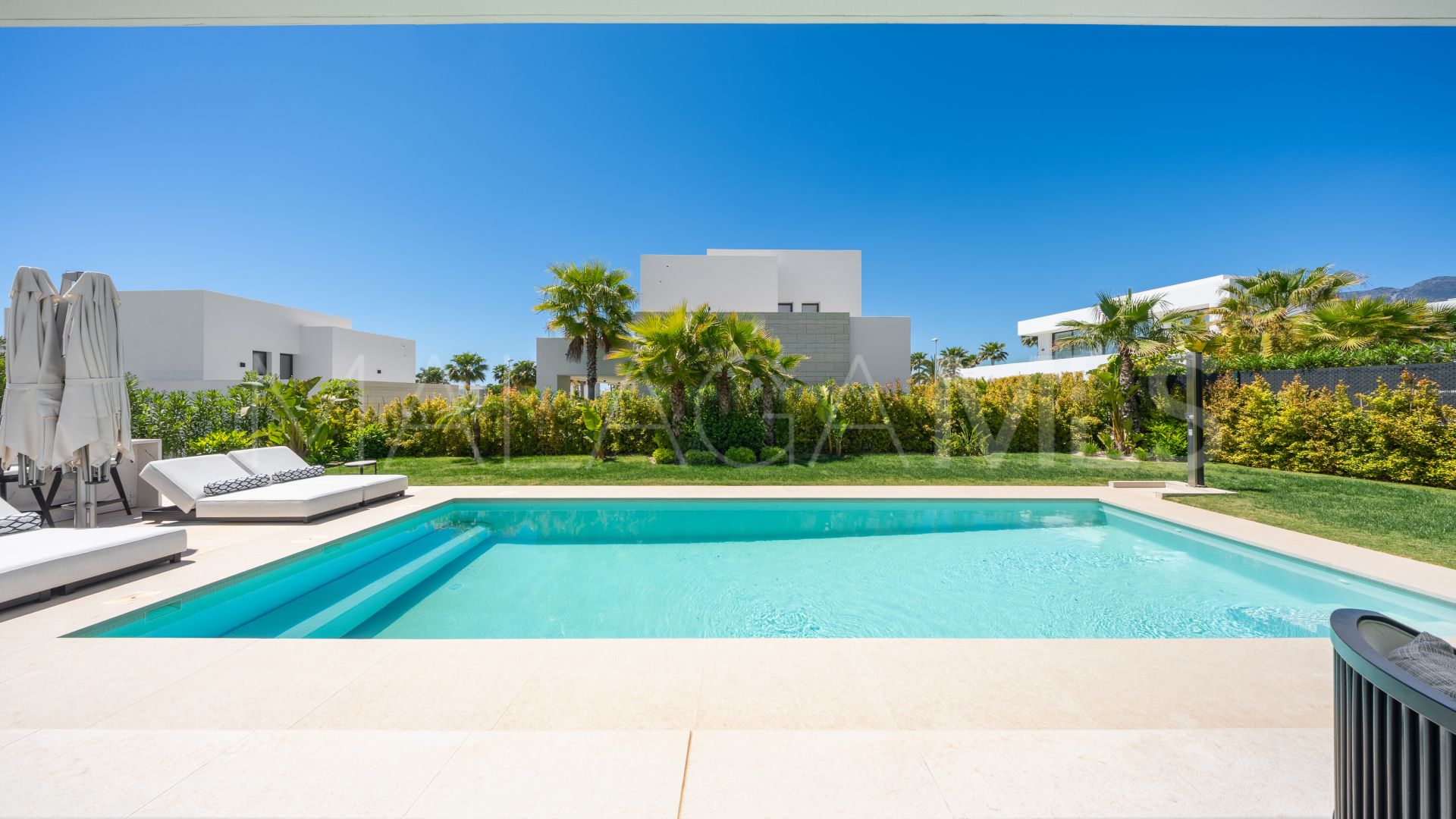 Se vende villa de 5 bedrooms in Marbella Este