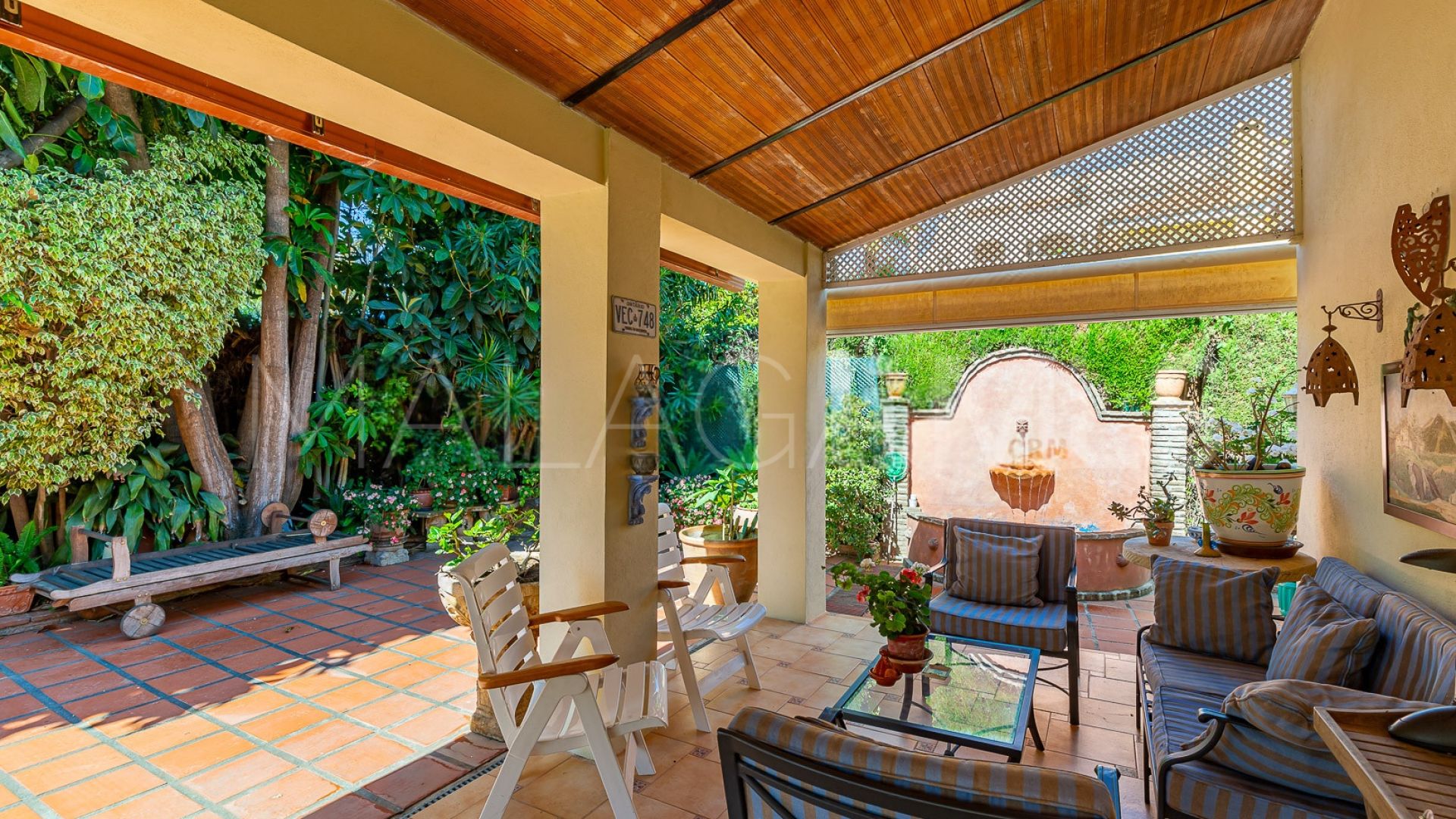 Villa for sale in Beach Side Golden Mile