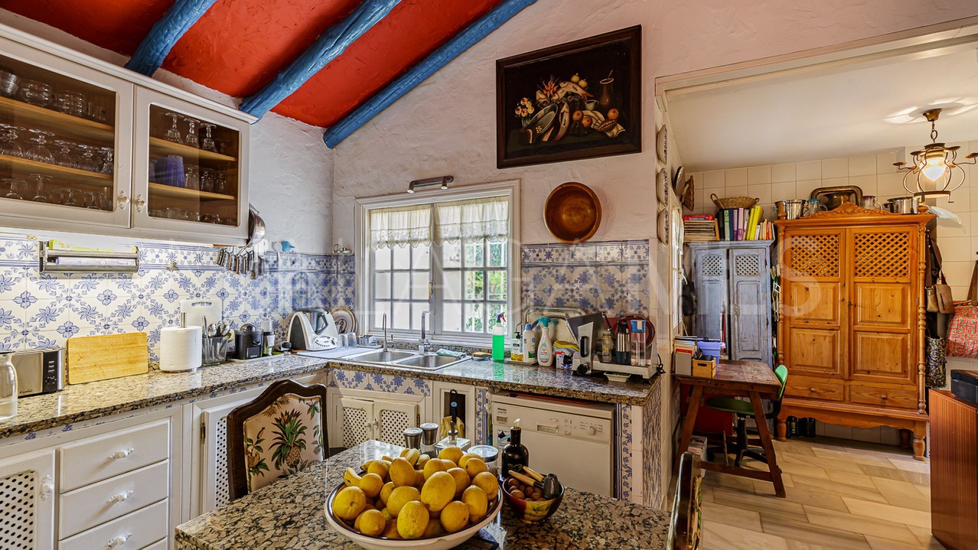 Villa for sale in Beach Side Golden Mile
