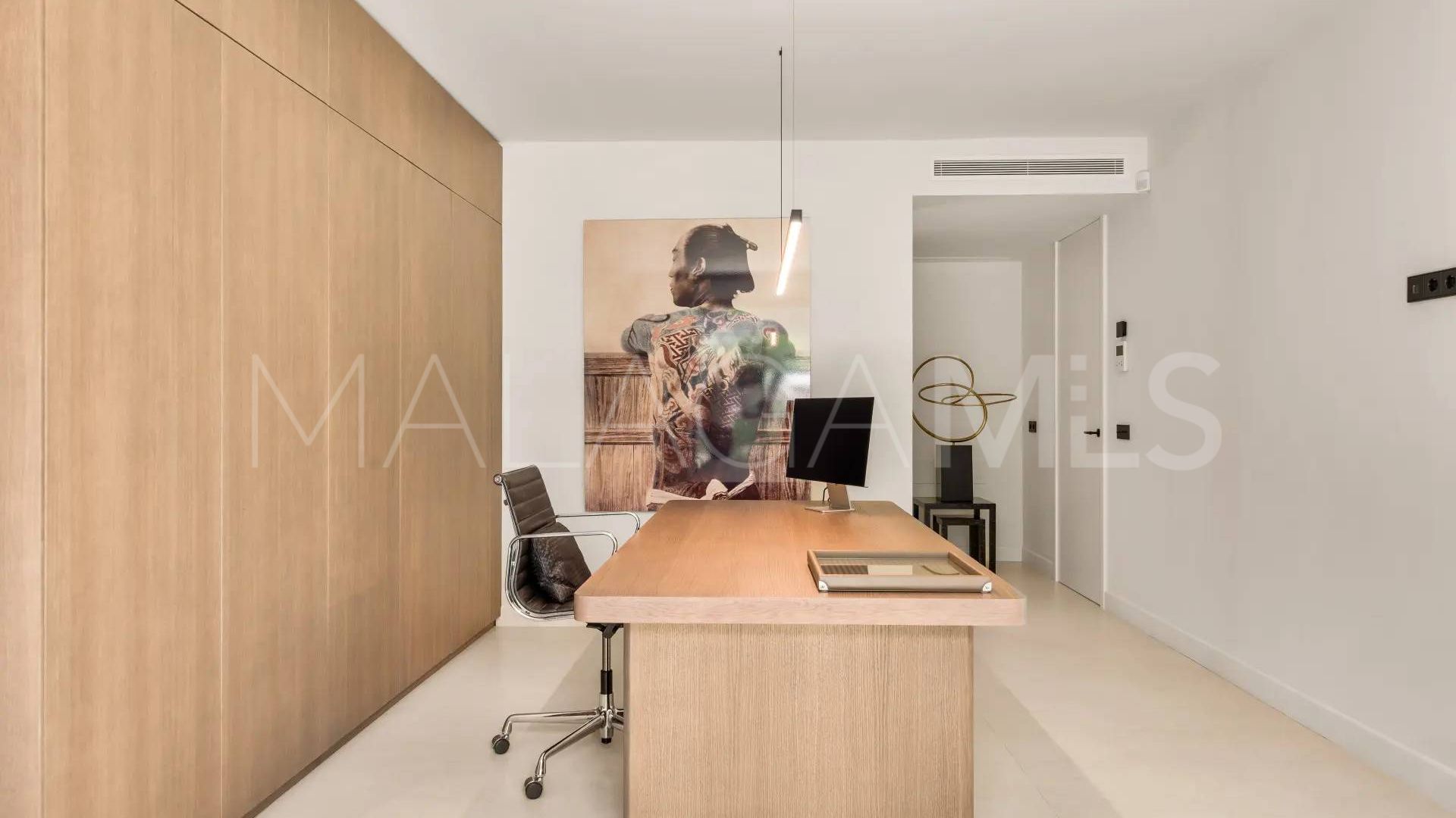 Villa for sale in Golden Mile