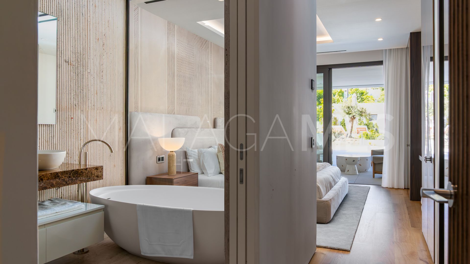 Duplex for sale in Golden Mile