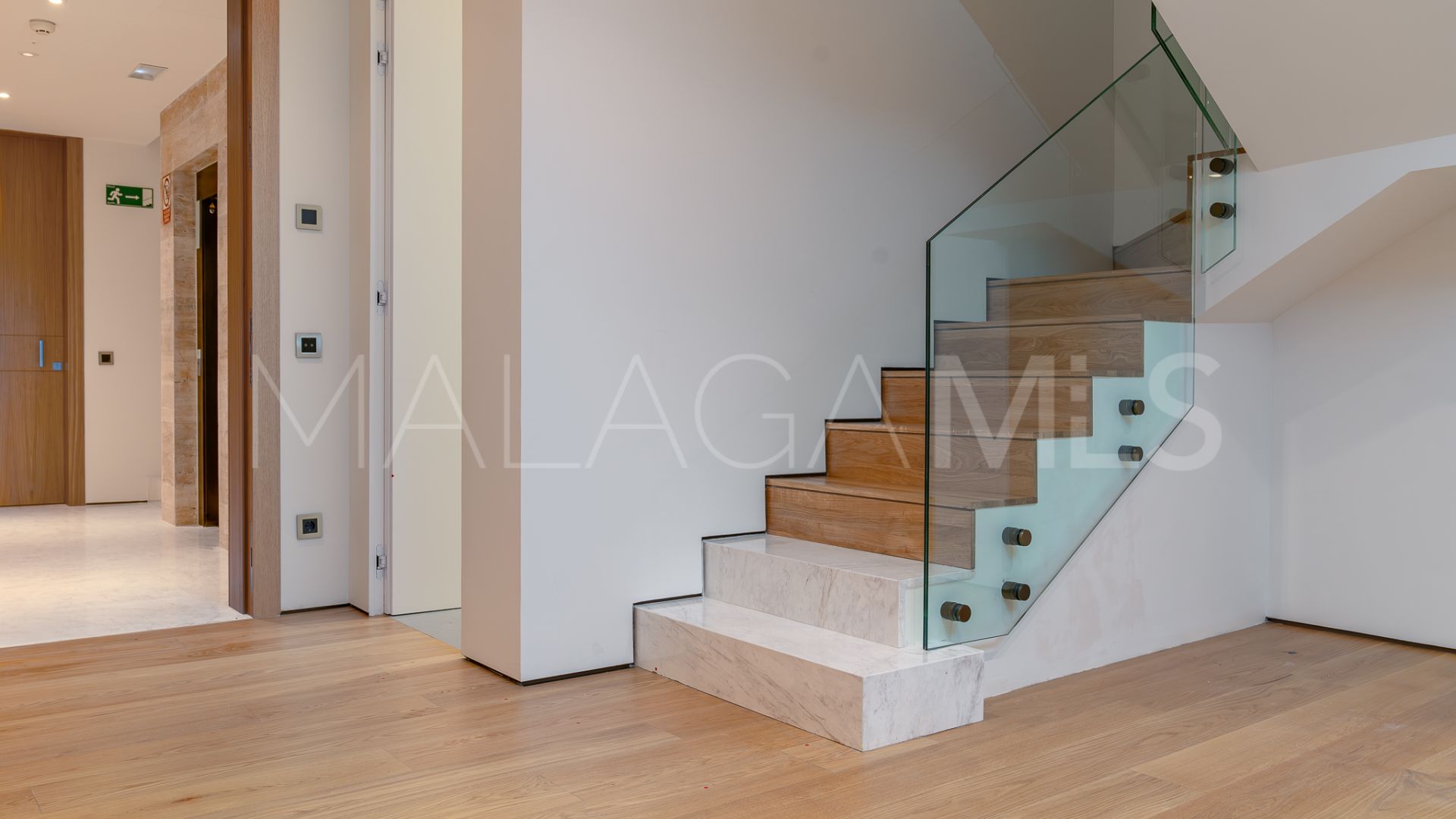 Duplex for sale in Golden Mile