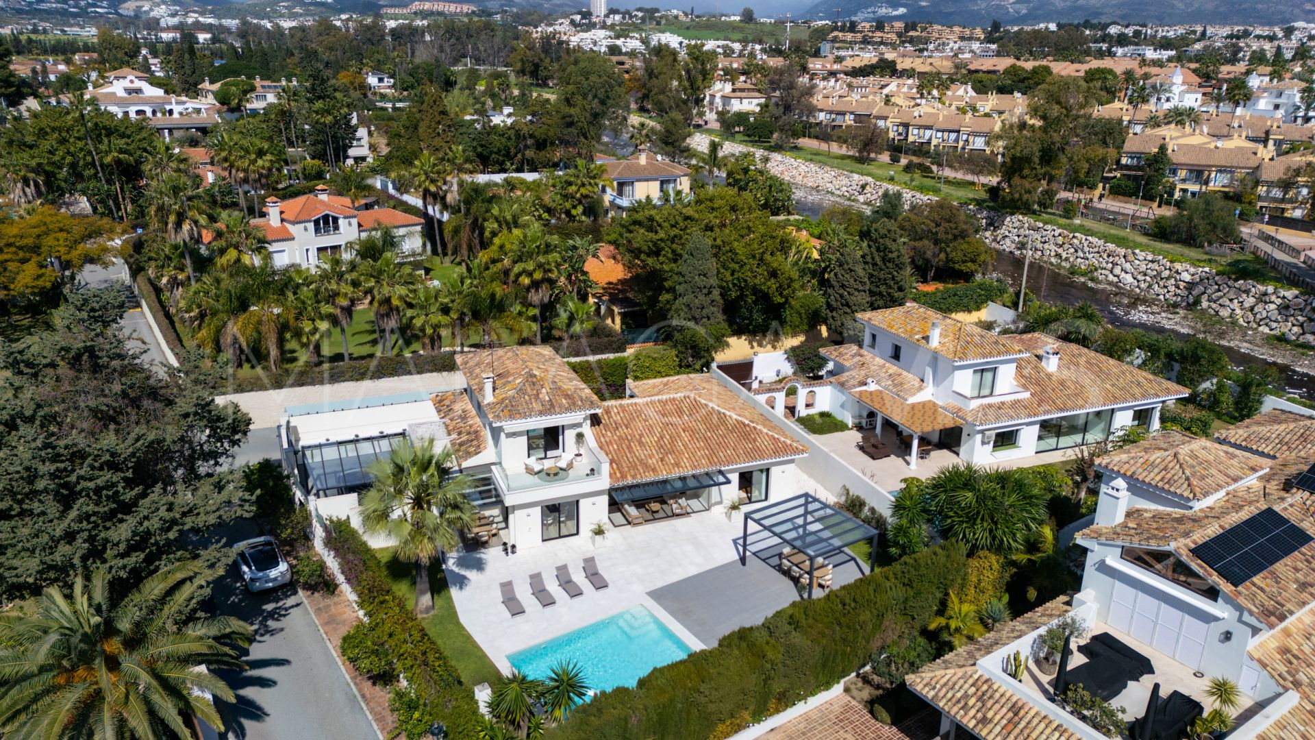 Villa for sale in San Pedro de Alcantara