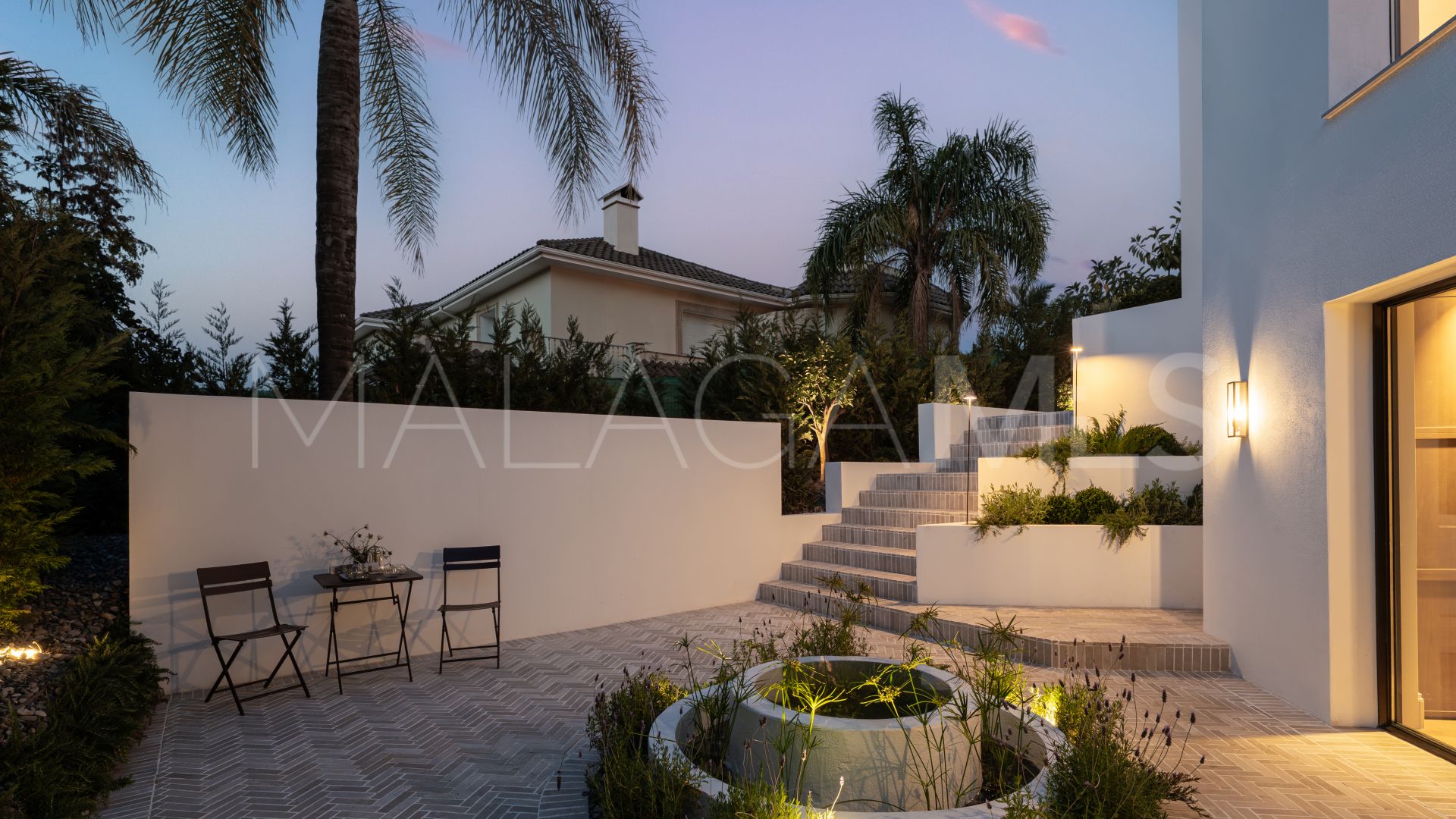Villa for sale in El Herrojo