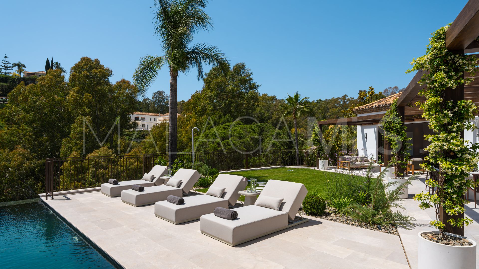 Villa for sale in El Herrojo
