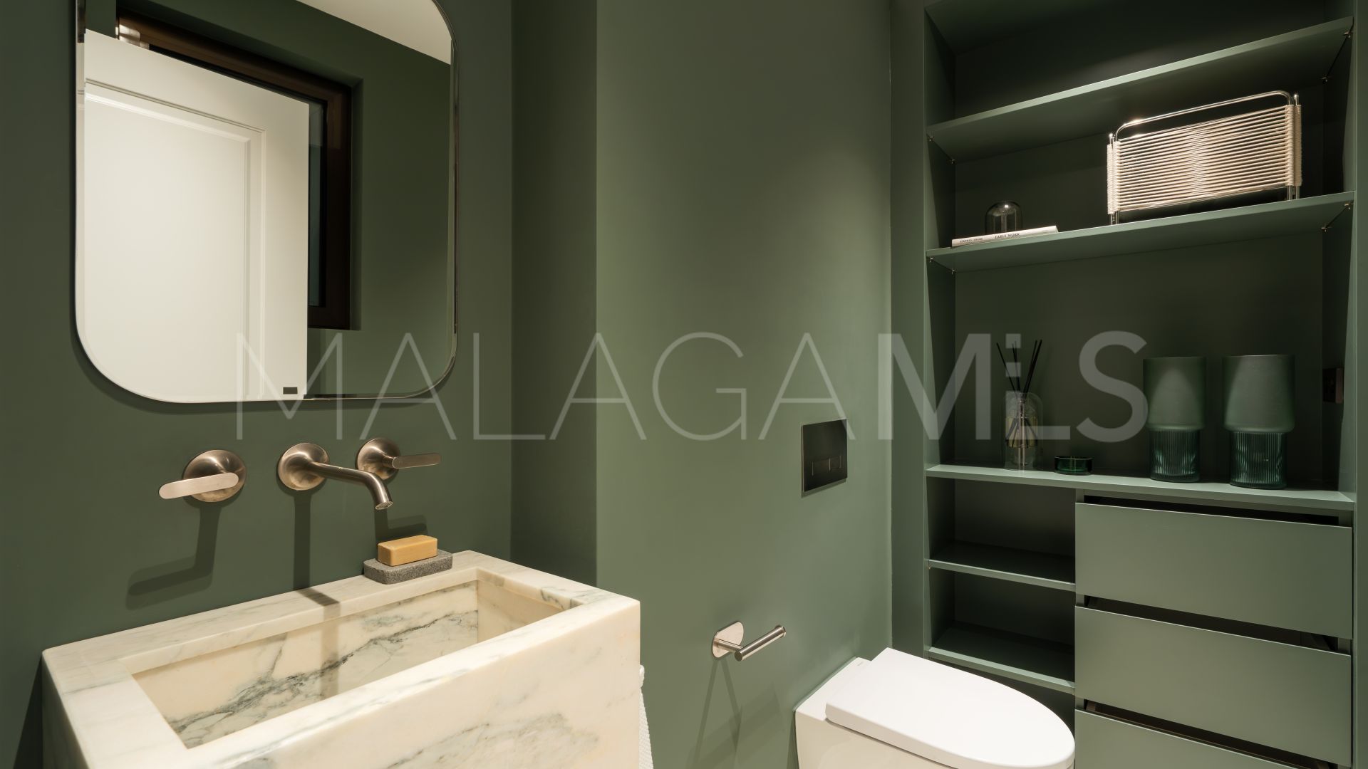Villa for sale in El Herrojo