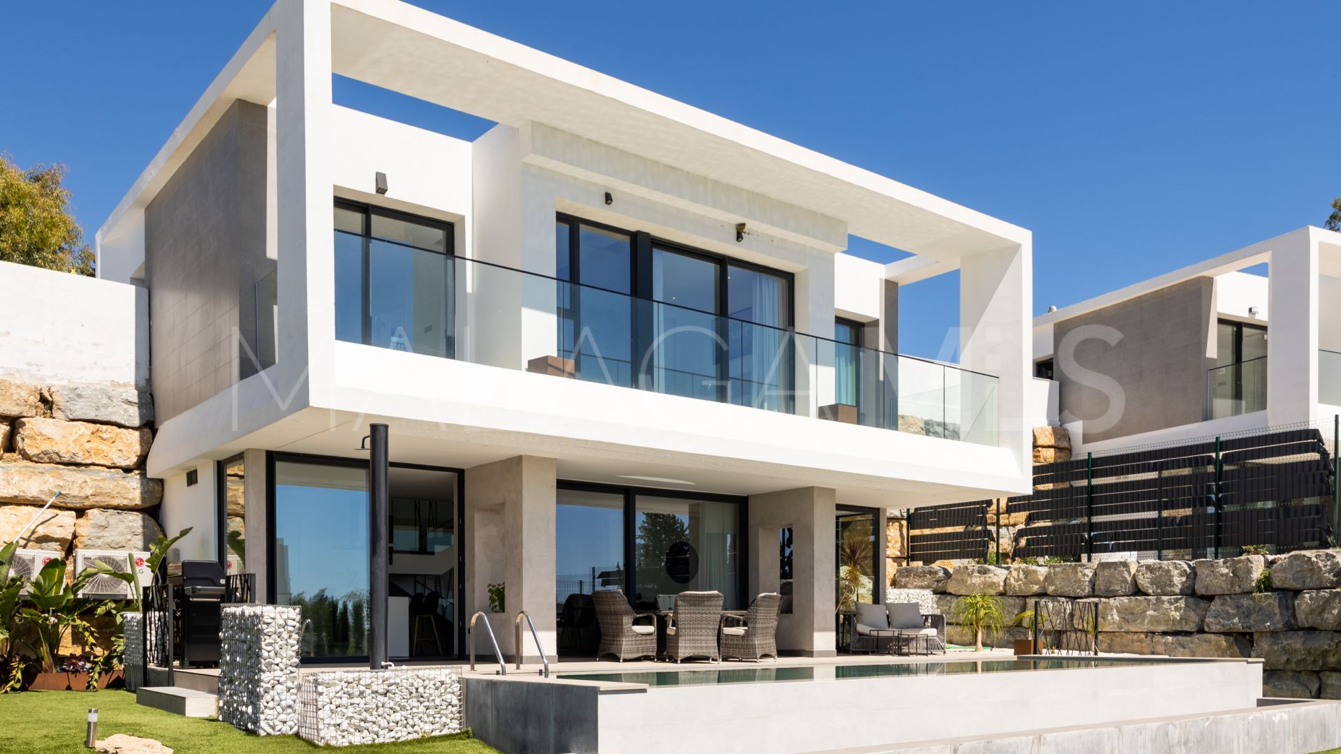 Villa for sale in Valle Romano