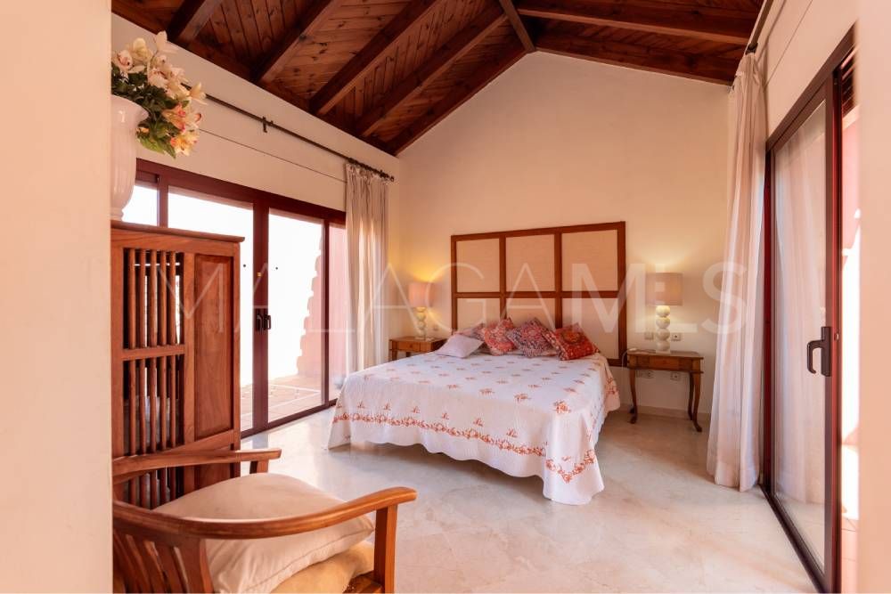 Zweistöckiges penthouse for sale in Estepona Ost