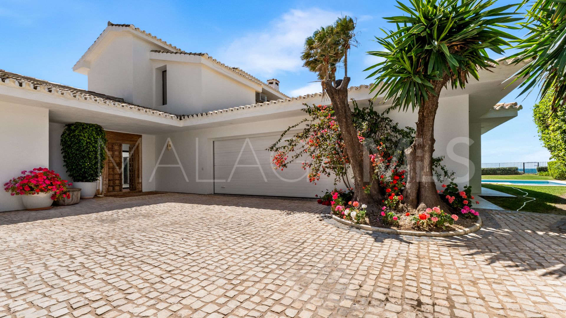 9 bedrooms villa in Guadalmina Baja for sale
