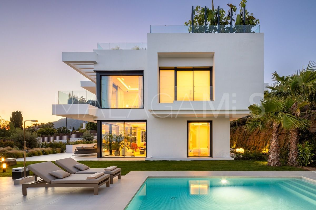 Villa for sale in Rio Real