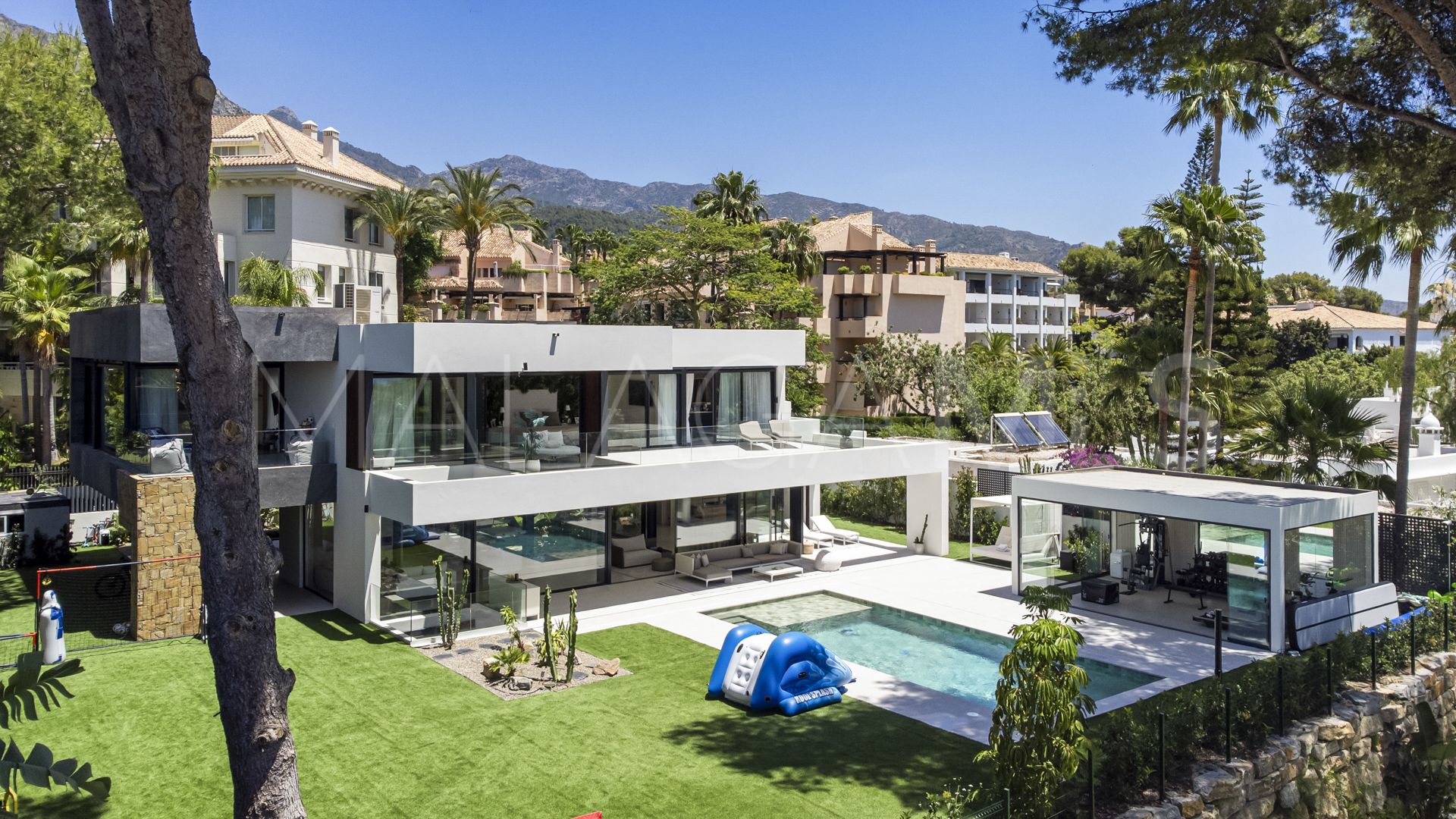 Se vende villa in Rocio de Nagüeles de 5 bedrooms