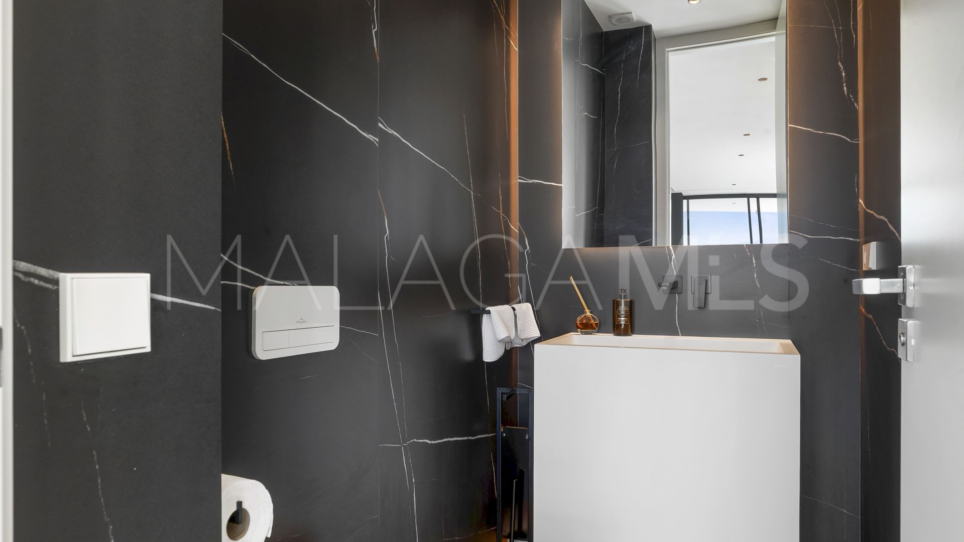 Se vende villa in Rocio de Nagüeles de 5 bedrooms