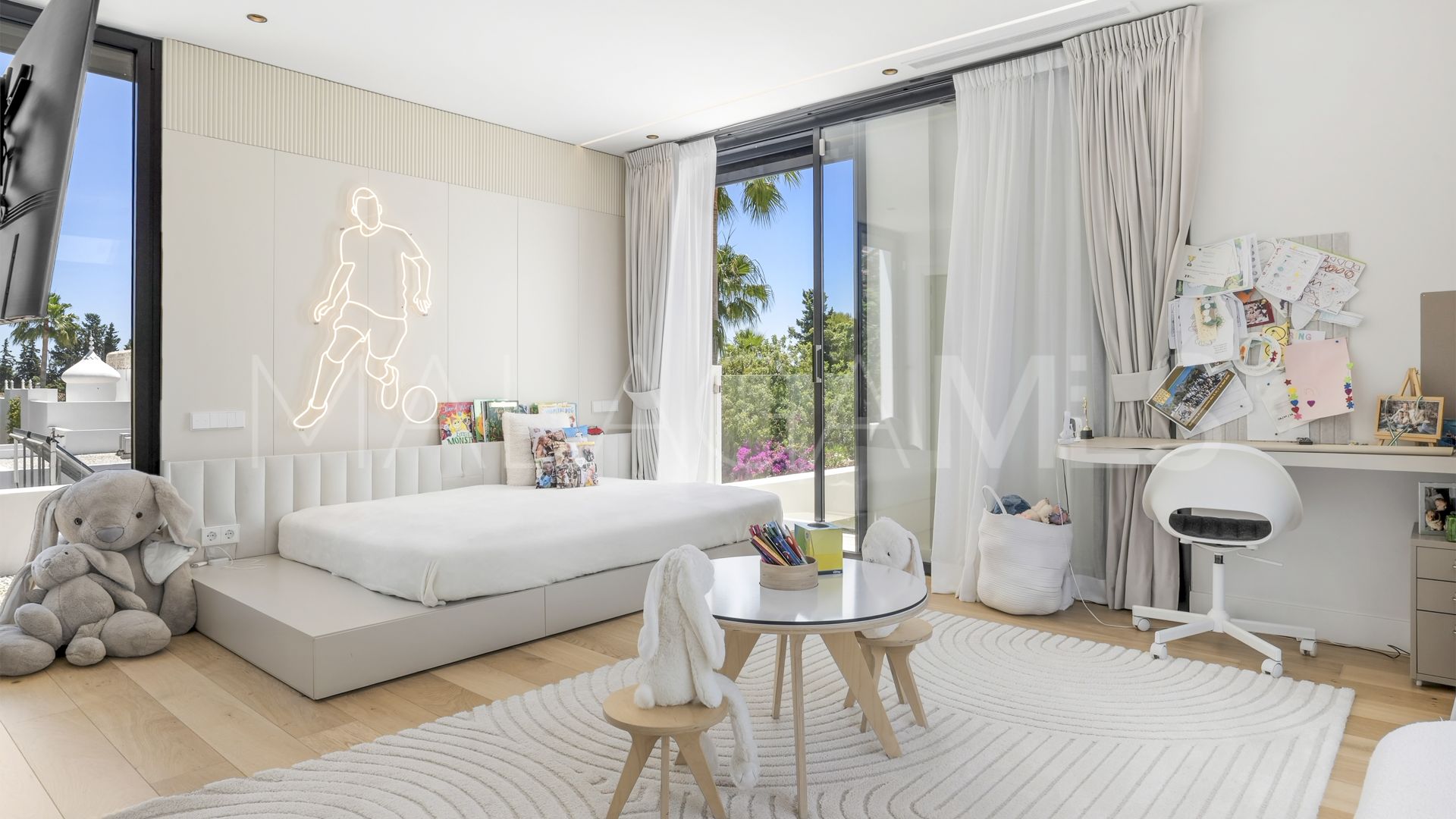 Se vende villa in Rocio de Nagüeles de 5 bedrooms