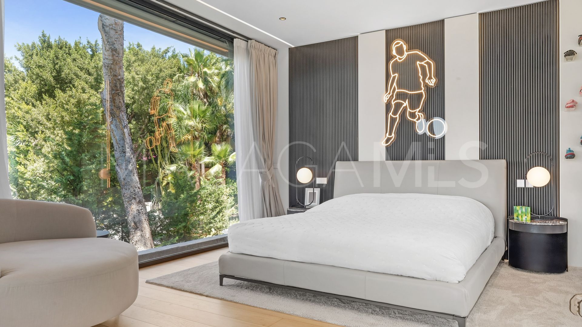 Se vende villa in Rocio de Nagüeles de 5 bedrooms