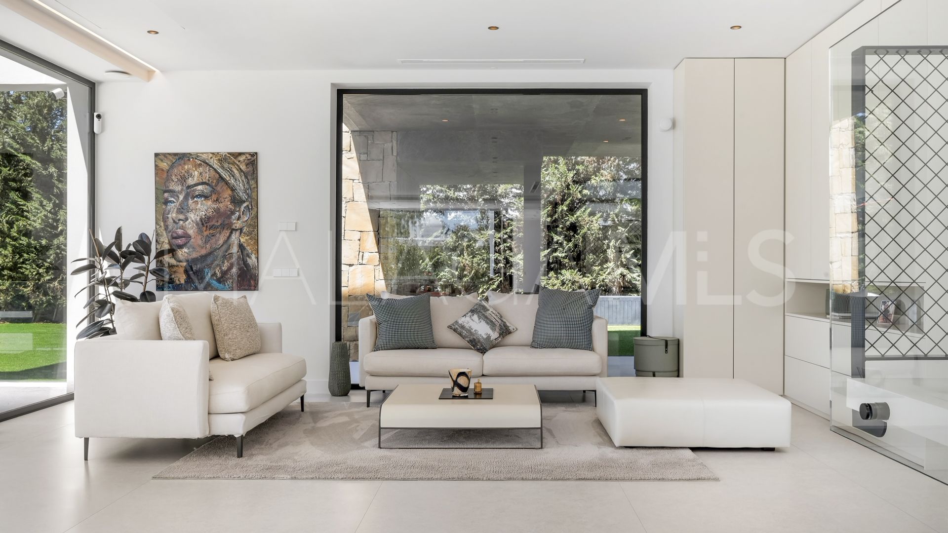 Se vende villa in Rocio de Nagüeles de 5 bedrooms