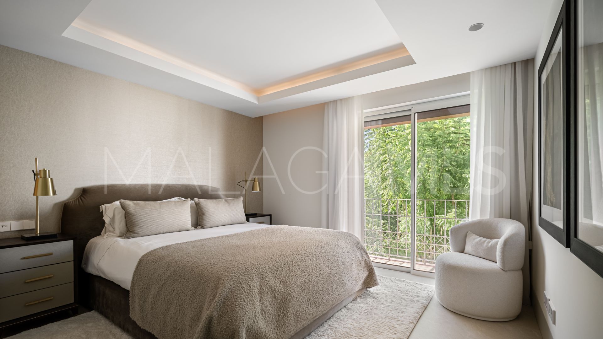 Tvåvånings takvåning for sale in Marbella Golden Mile