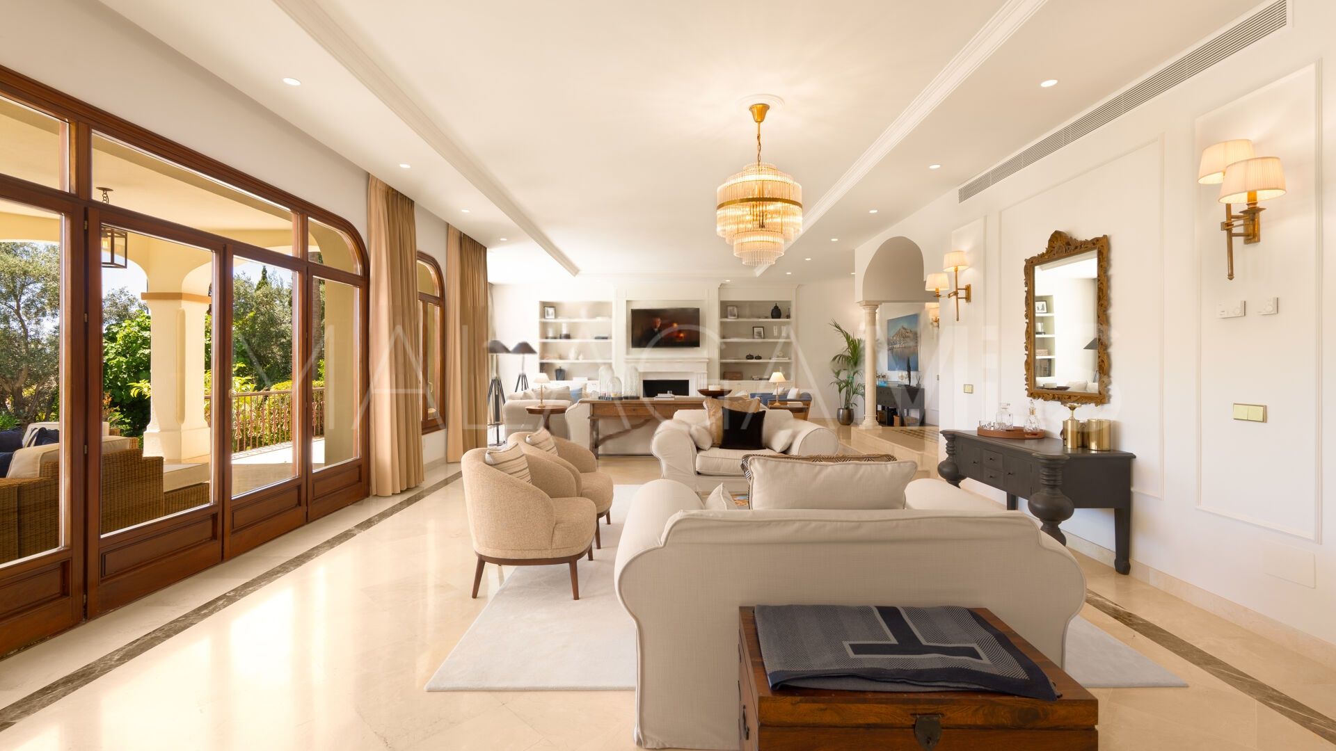 Villa for sale in Sierra Blanca