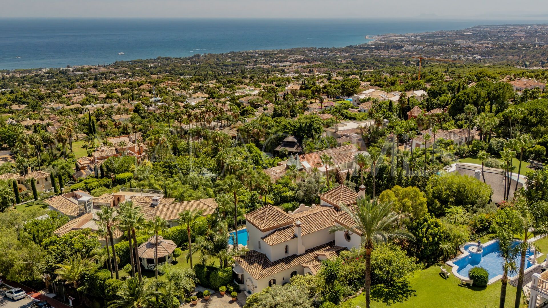 Villa for sale in Sierra Blanca