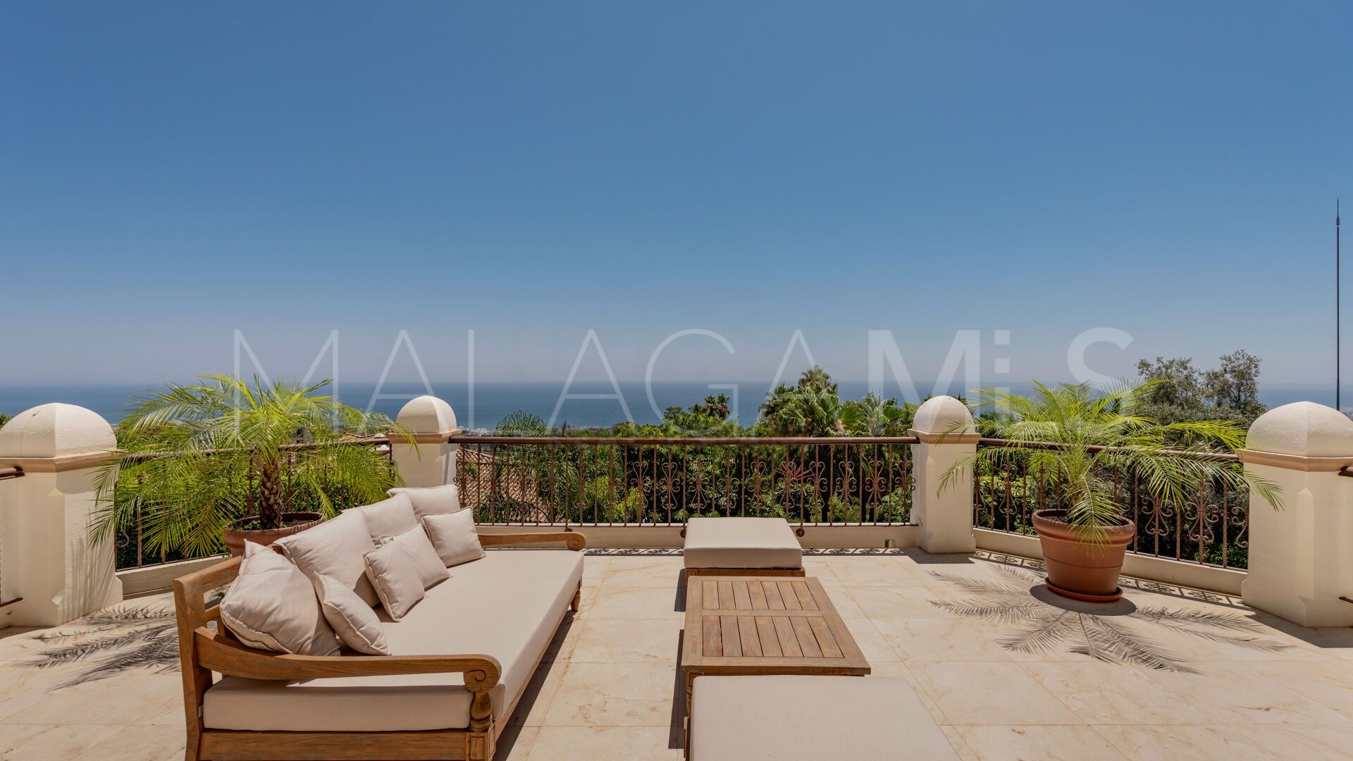 Villa for sale in Sierra Blanca