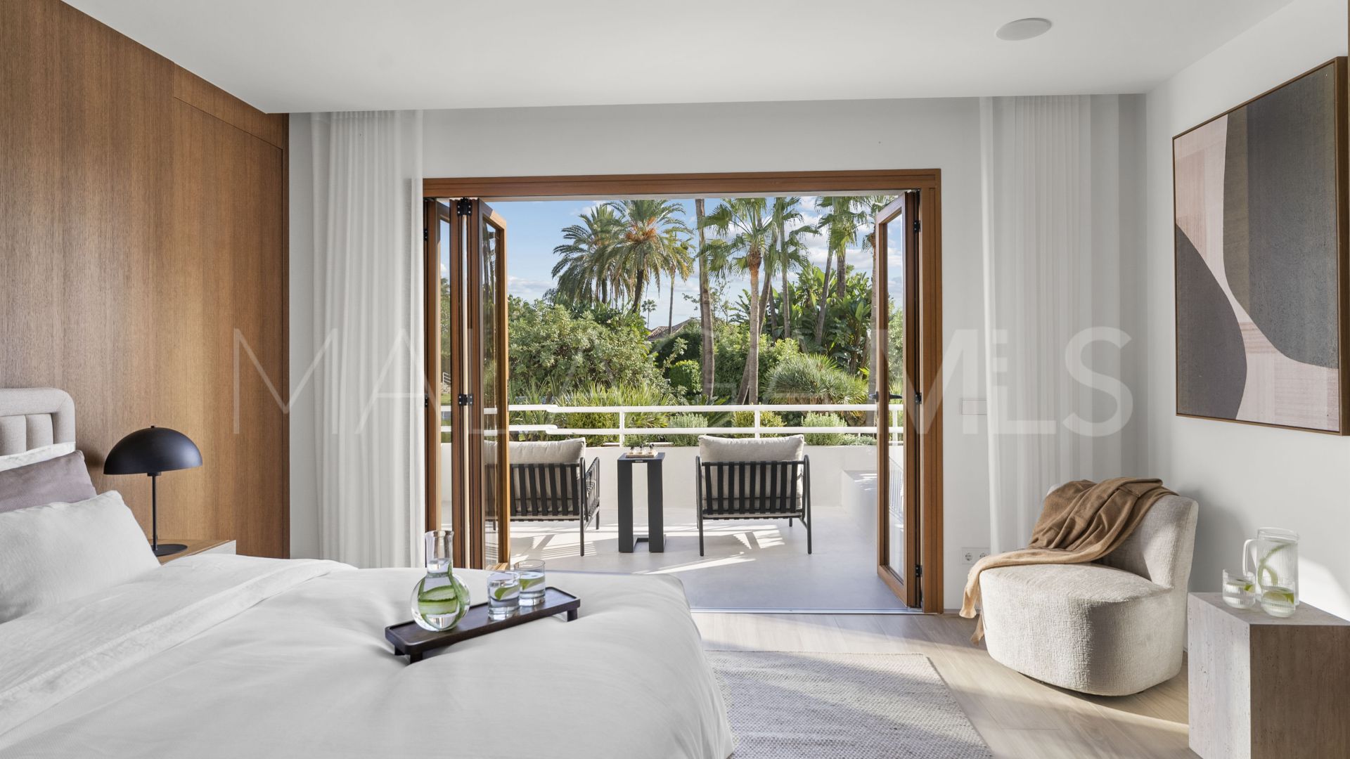 Ground floor duplex for sale in Nueva Andalucia