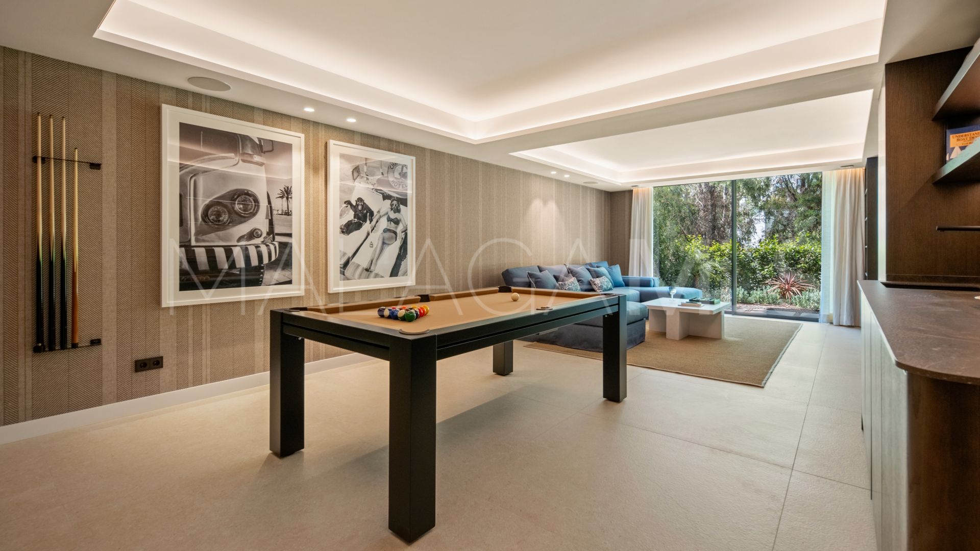 Villa for sale in El Herrojo