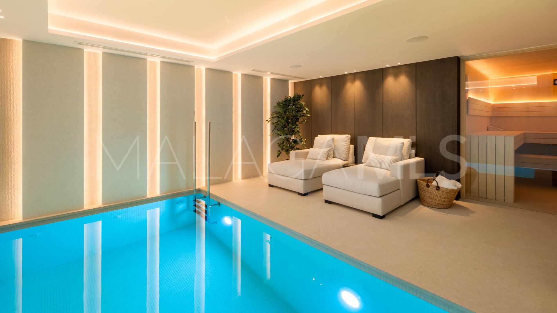 Villa for sale in El Herrojo