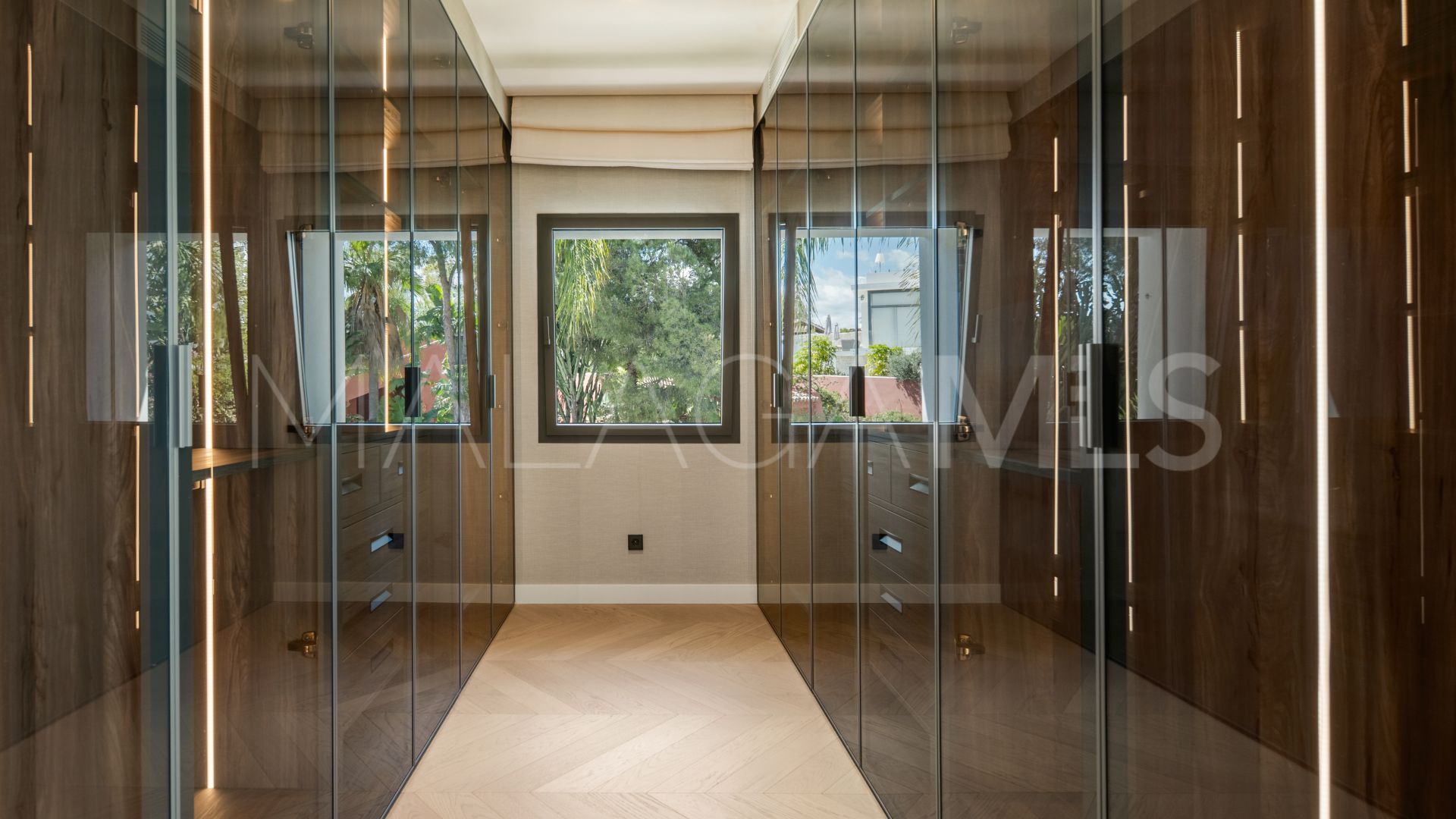 Villa for sale in El Herrojo
