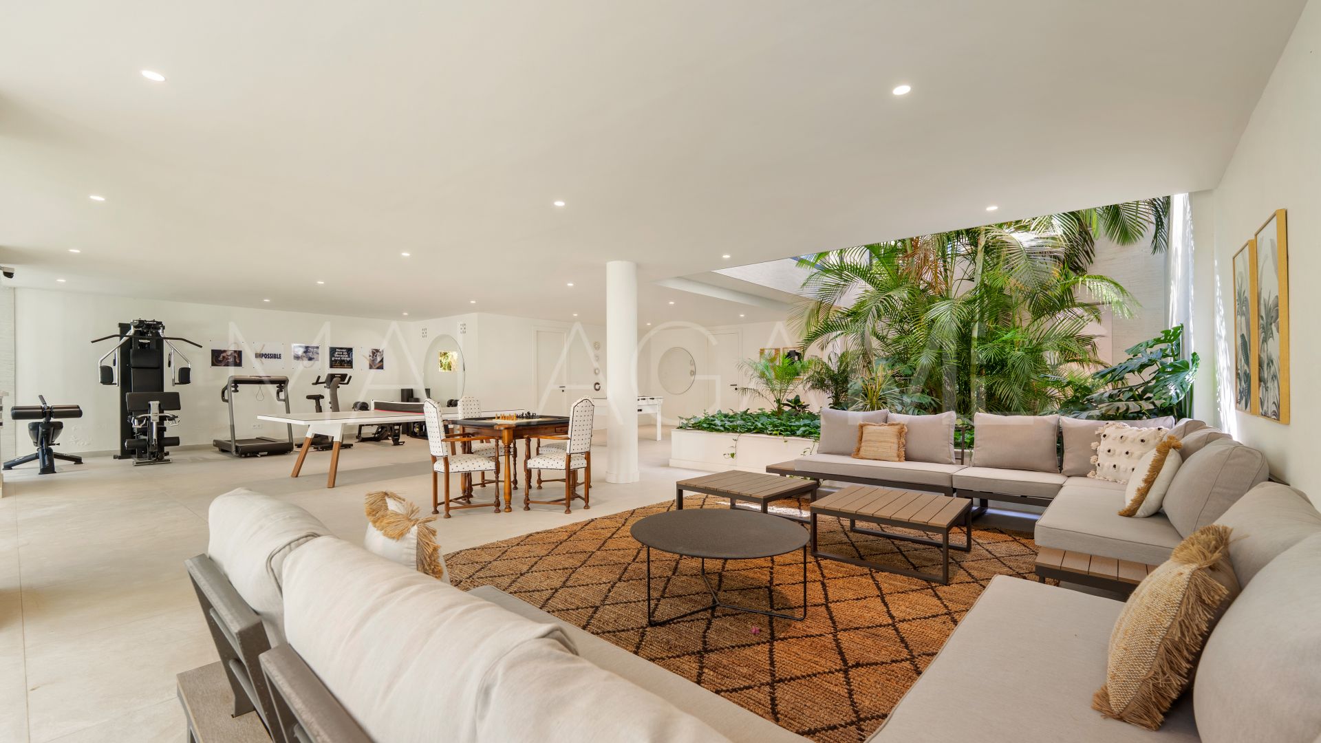 Hacienda las Chapas, villa de 5 bedrooms for sale