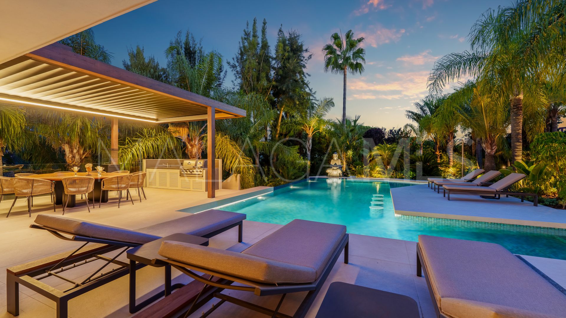 Hacienda las Chapas, villa de 5 bedrooms for sale