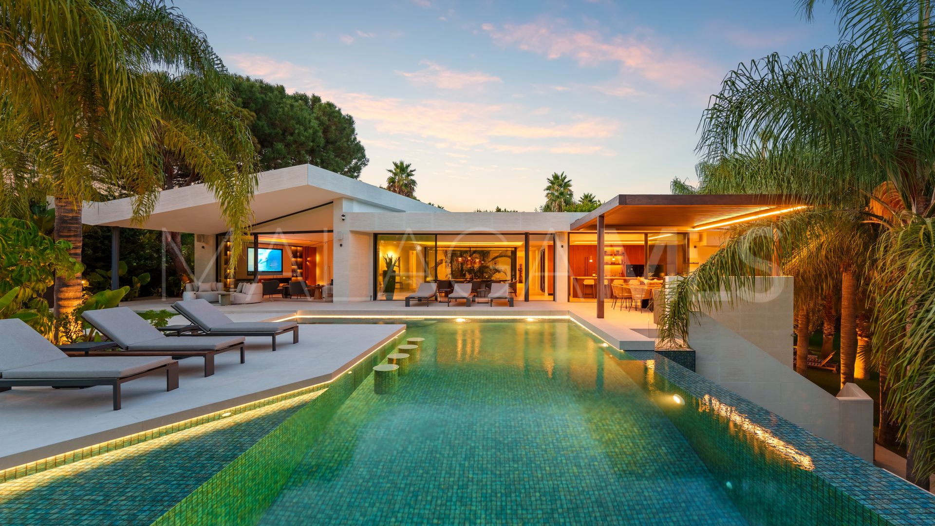 Hacienda las Chapas, villa de 5 bedrooms for sale
