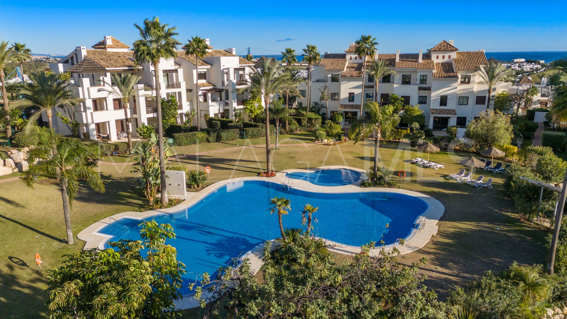 Villa for sale in Mirador del Paraiso