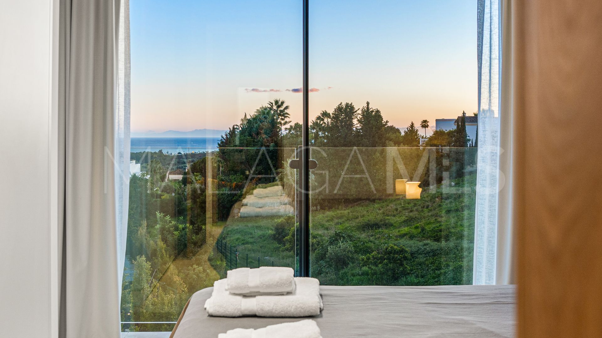 Villa for sale in Mirador del Paraiso