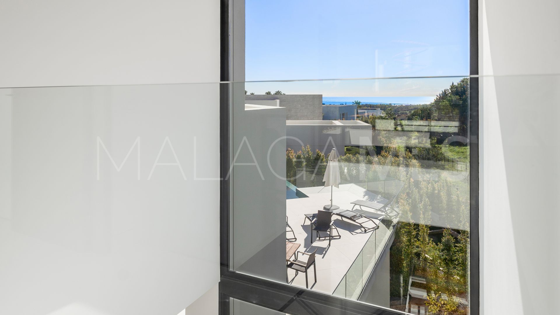 Villa for sale in Mirador del Paraiso