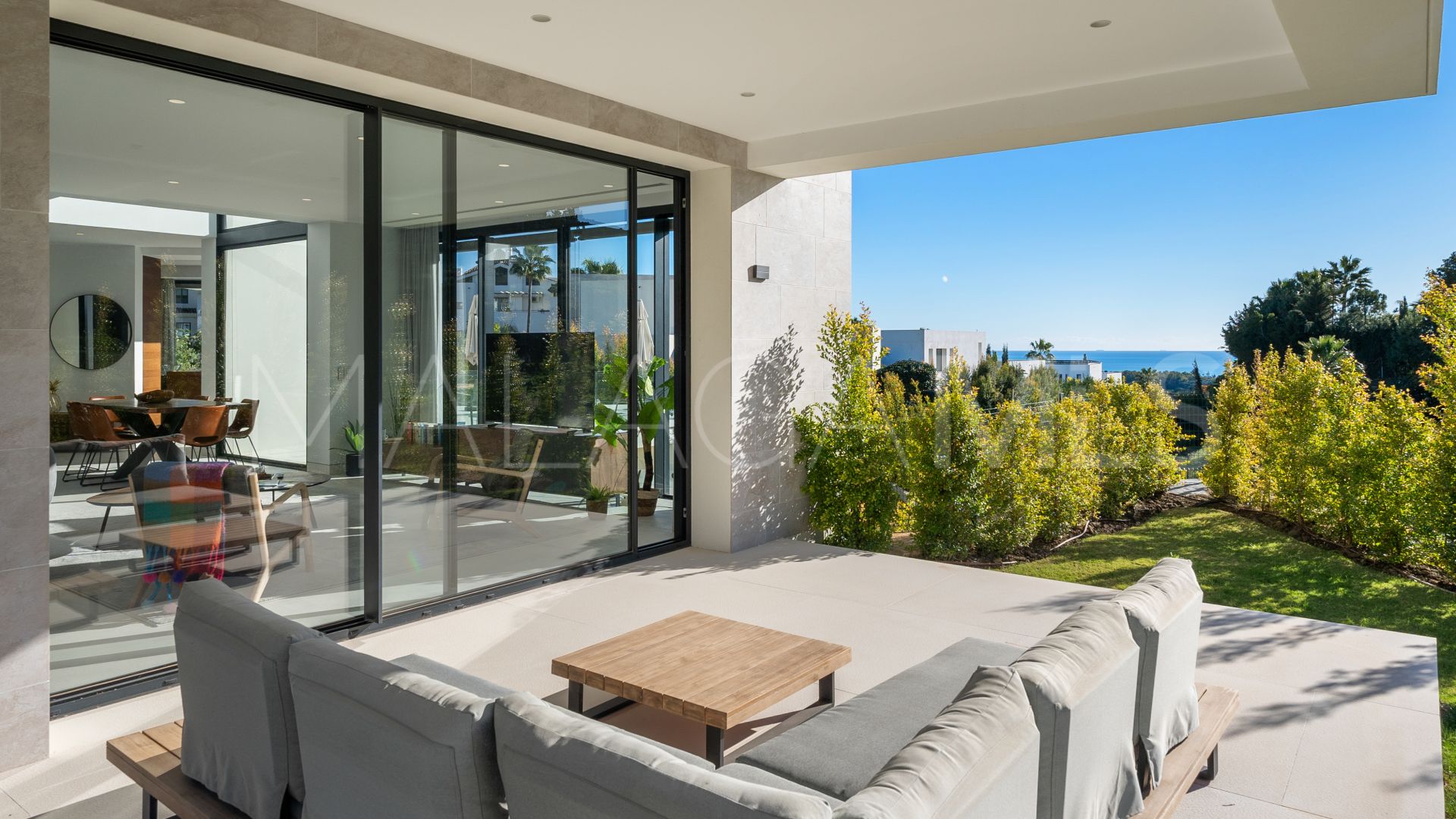 Villa for sale in Mirador del Paraiso