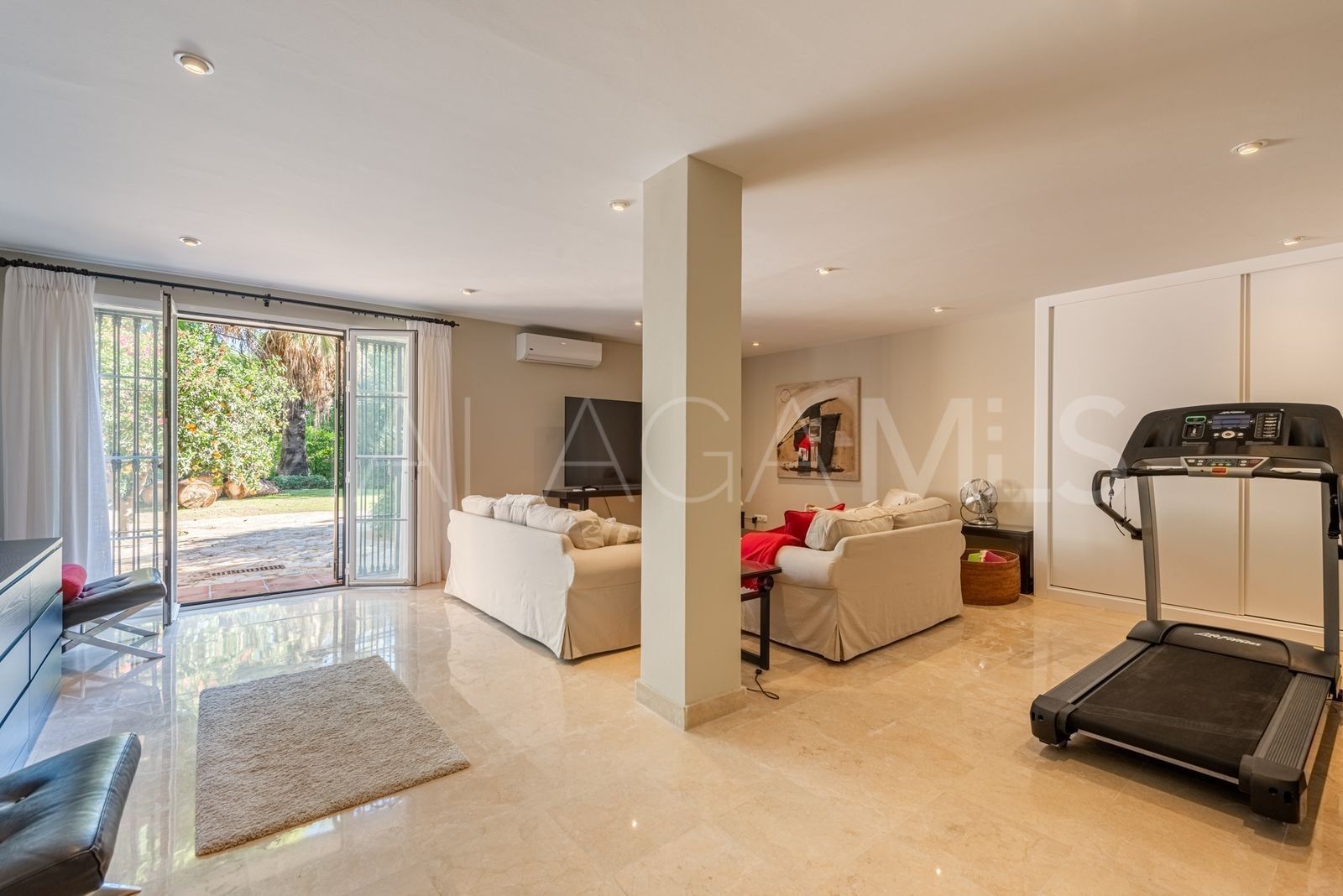 Vega del Colorado, villa a la venta with 5 bedrooms
