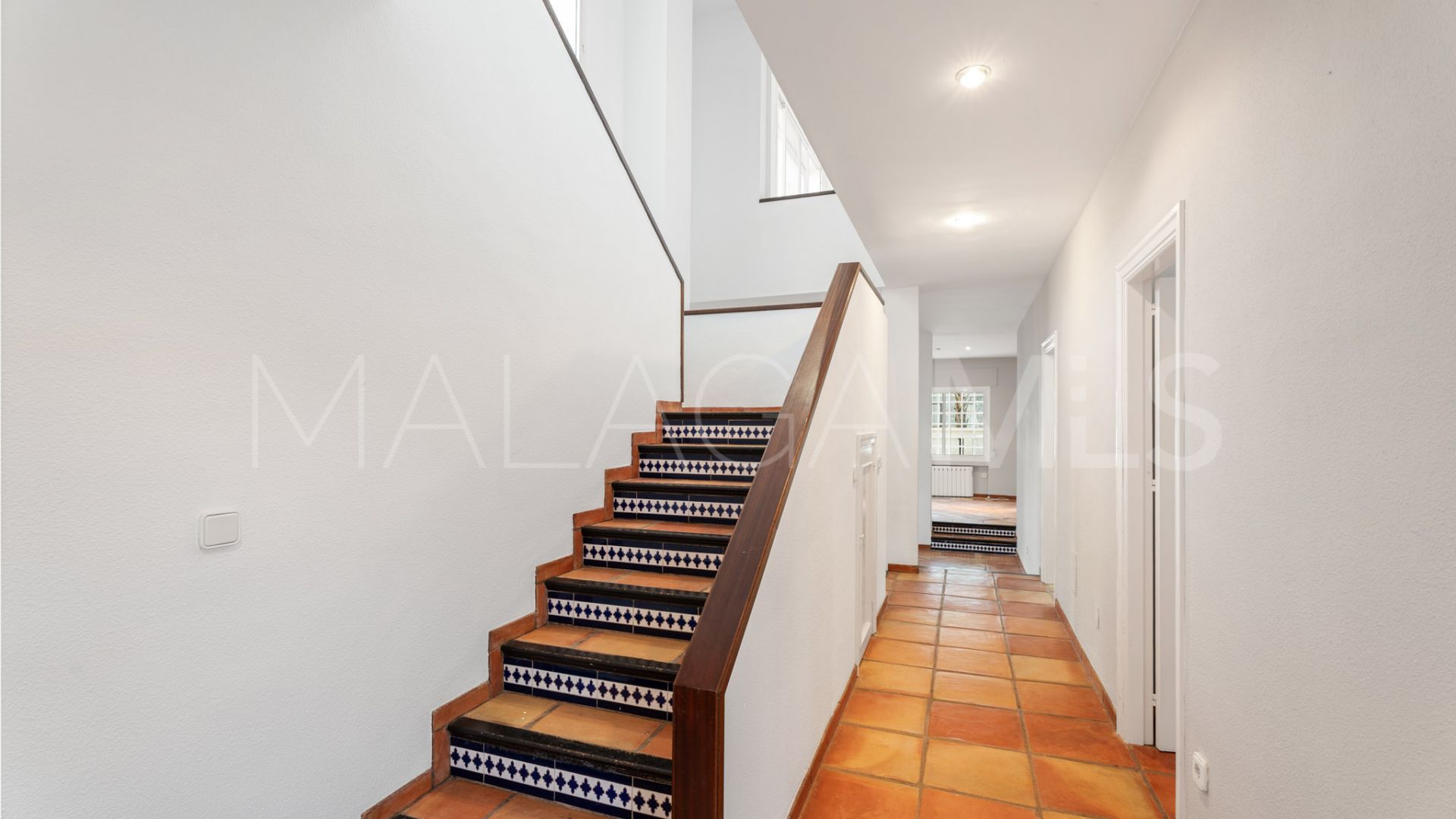 Villa for sale in Marbesa