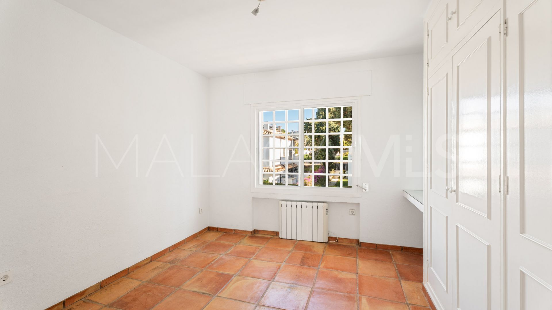 Villa for sale in Marbesa