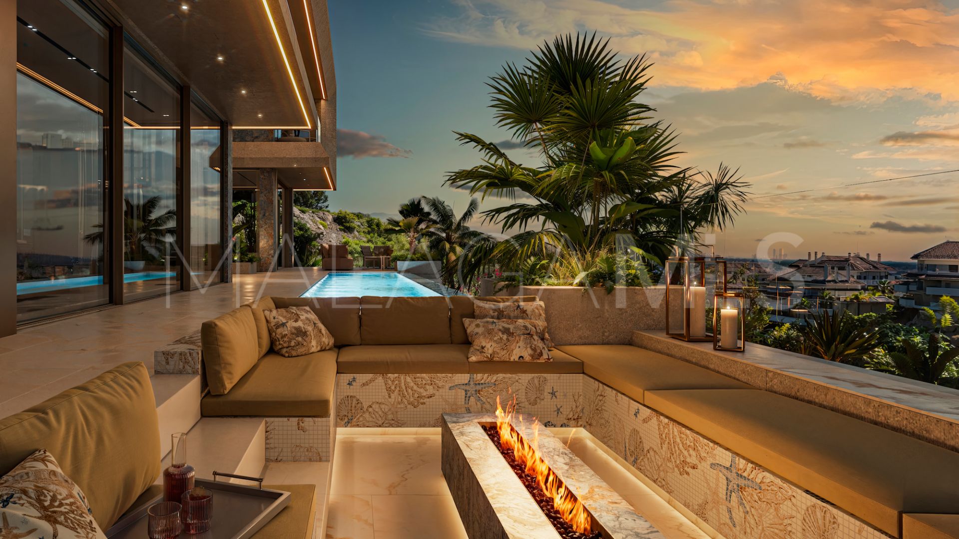 Villa for sale in Nueva Andalucia
