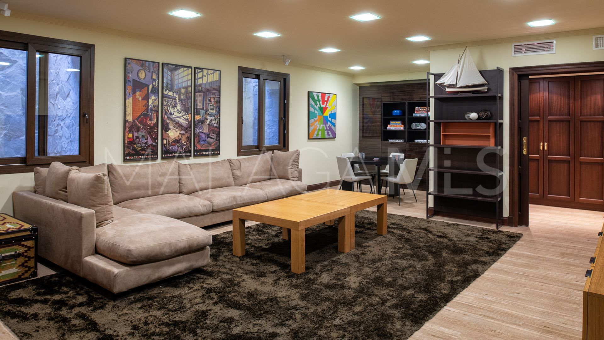 Villa for sale in Sierra Blanca