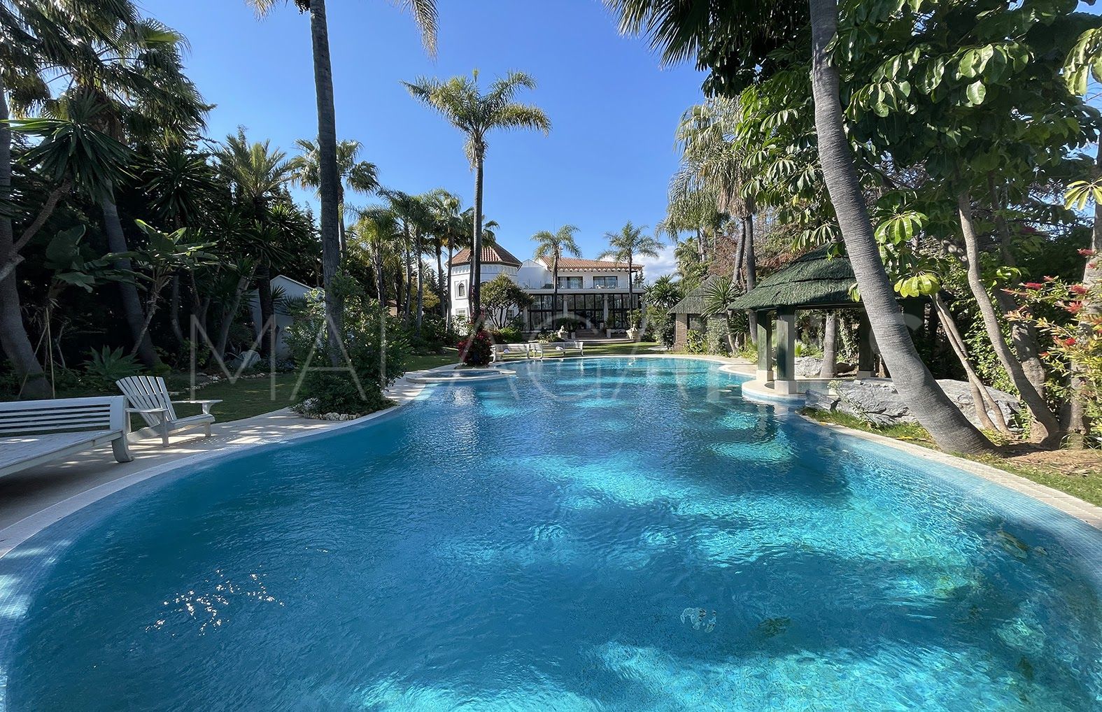 Villa a la venta with 10 bedrooms in Atalaya de Rio Verde