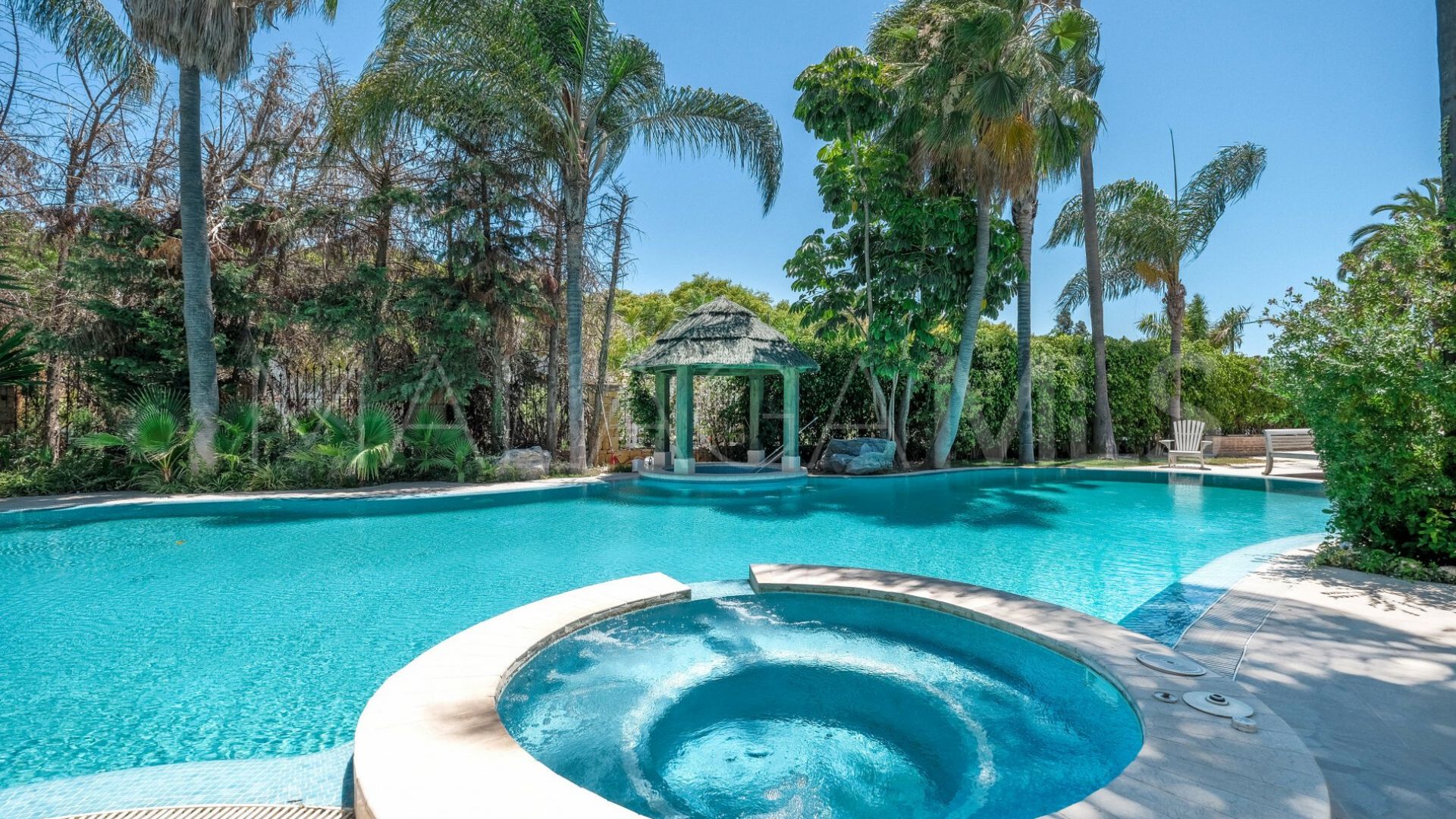 Villa a la venta with 10 bedrooms in Atalaya de Rio Verde