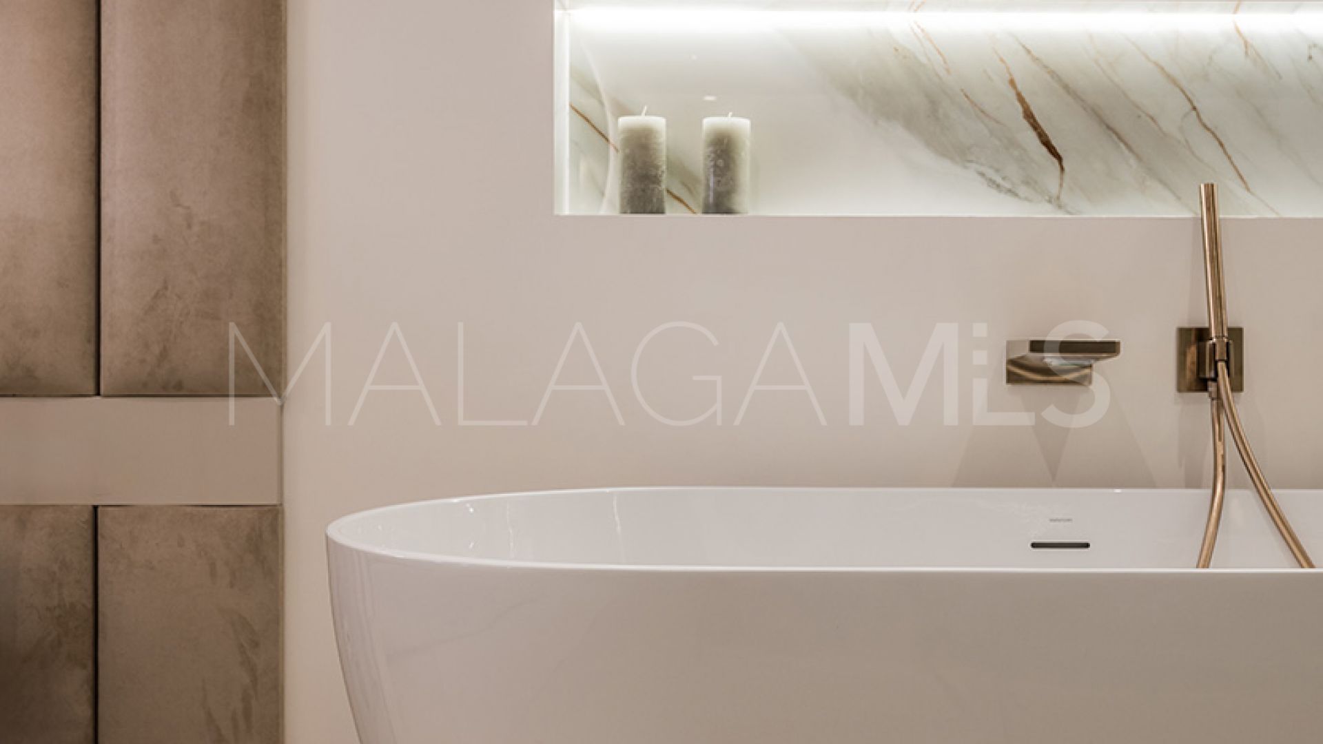 For sale Los Granados del Mar apartment with 4 bedrooms