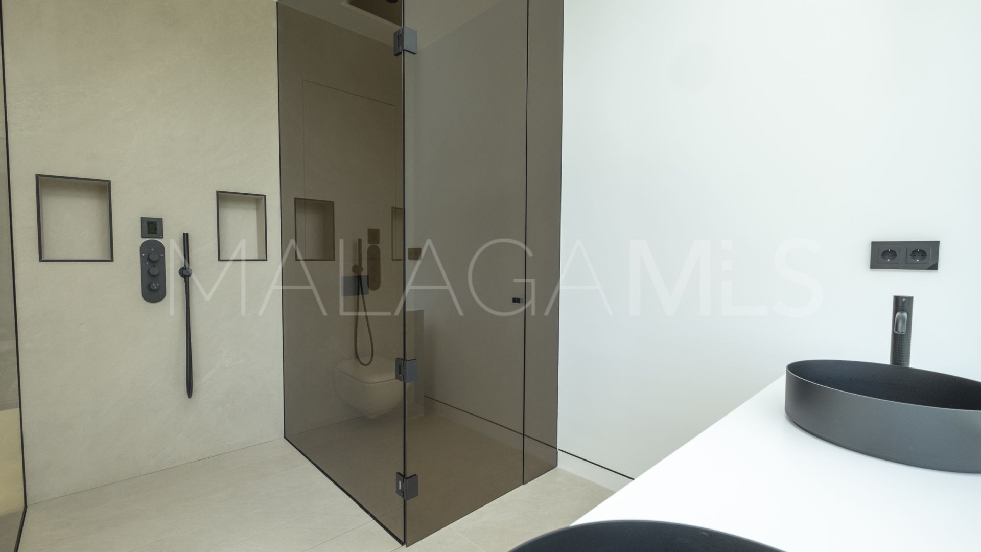 Nueva Andalucia, villa pareada a la venta de 3 bedrooms