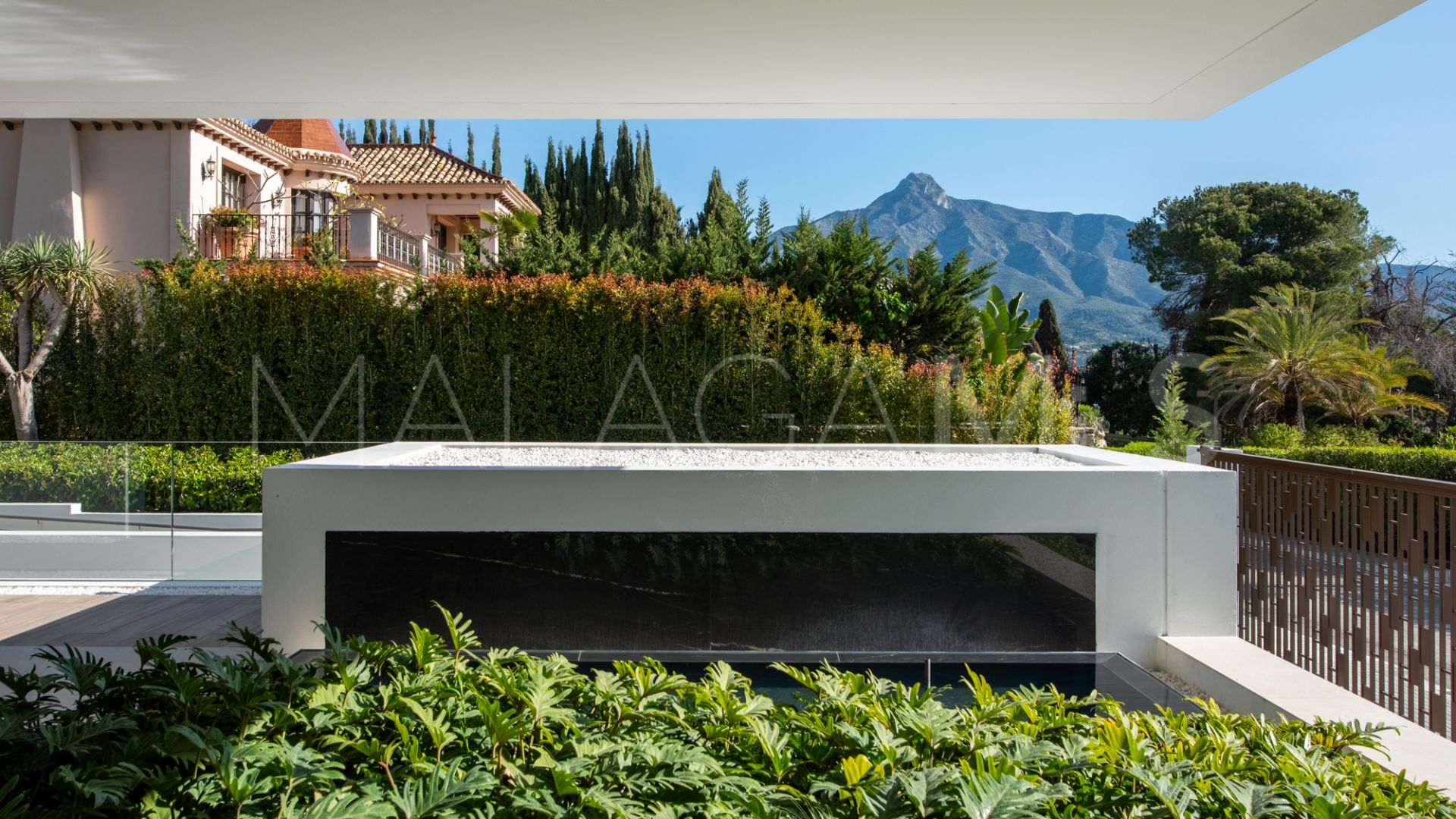Nueva Andalucia, villa pareada a la venta de 3 bedrooms