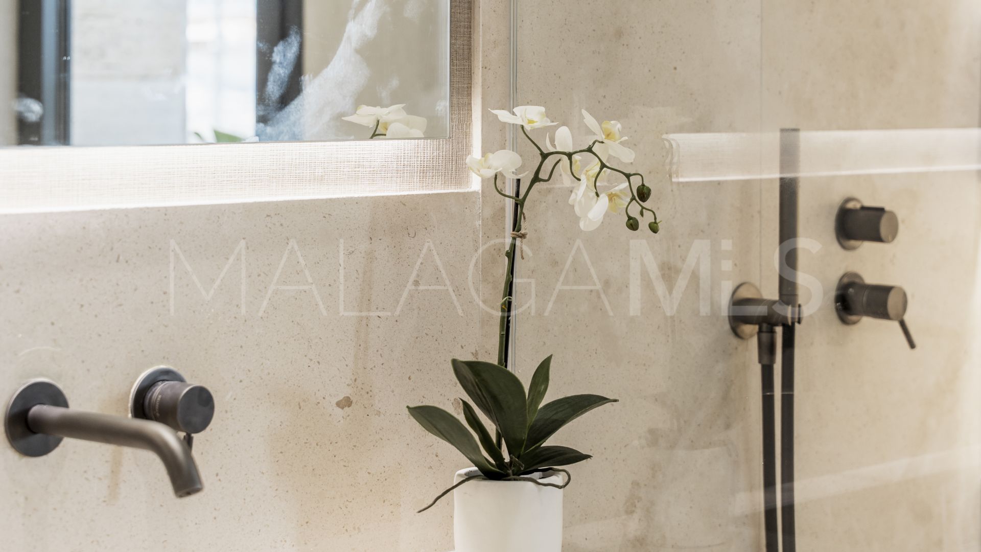 3 bedrooms duplex penthouse for sale in Aloha