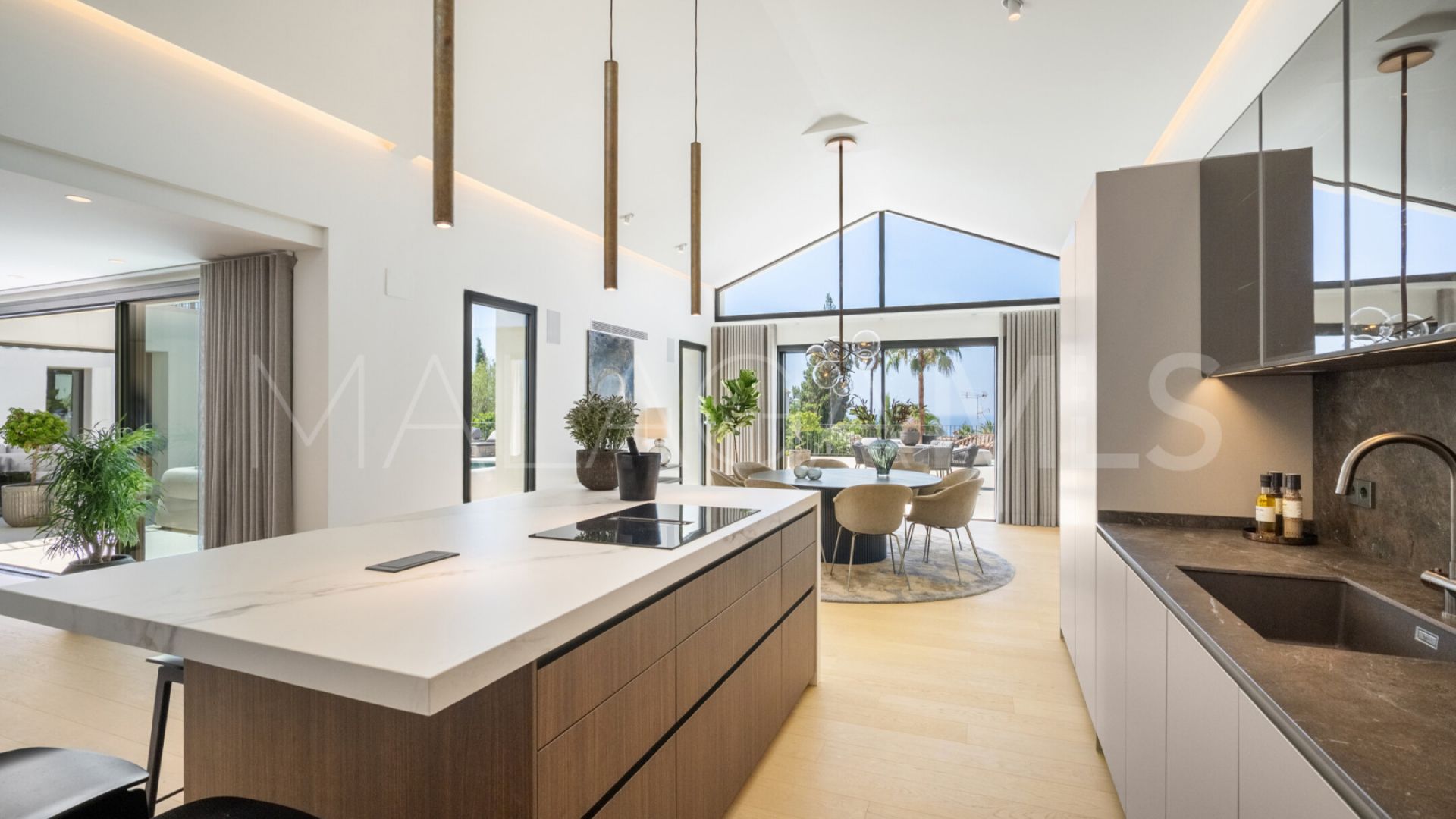 Villa for sale in Rocio de Nagüeles