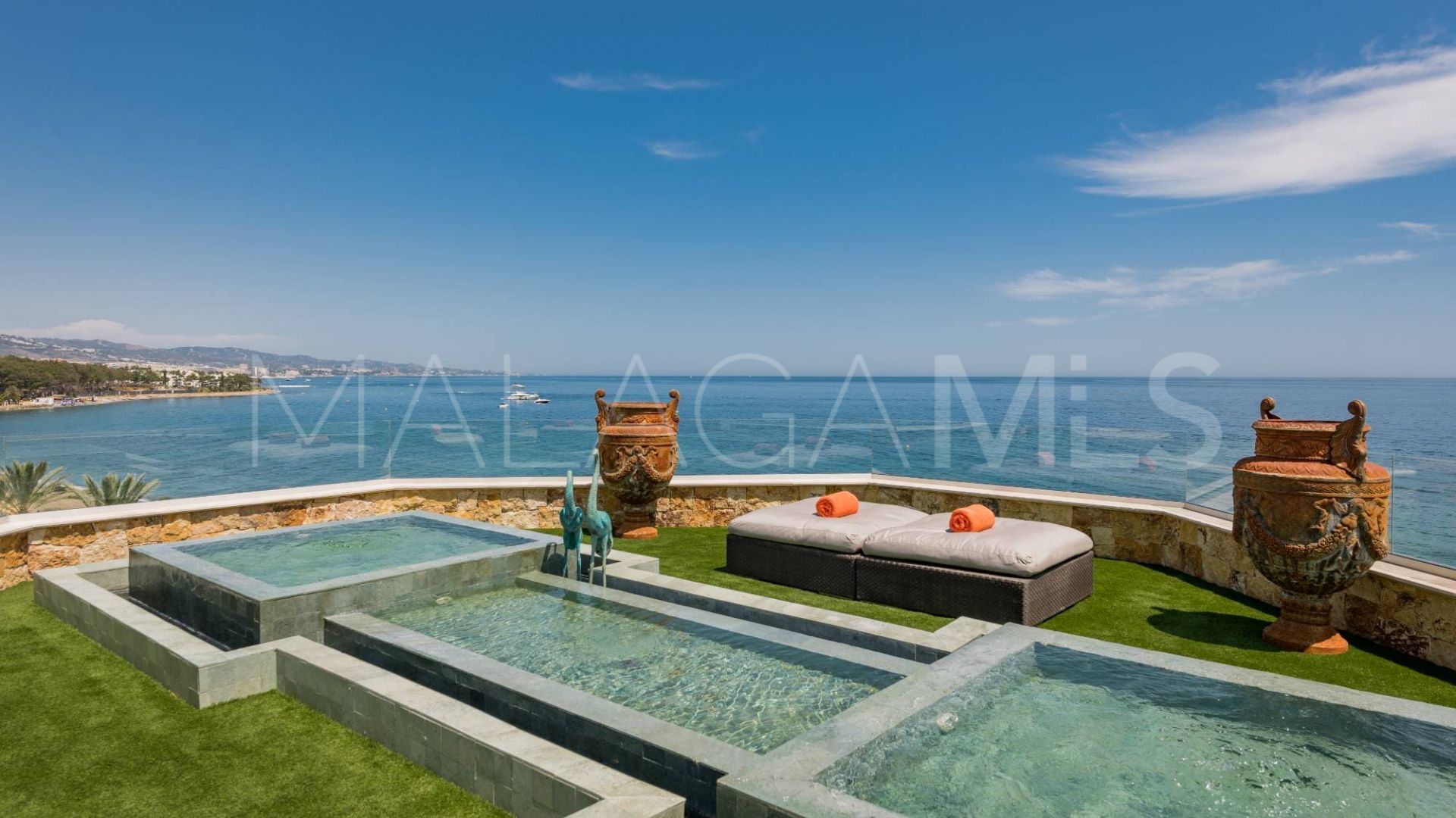 Penthaus for sale in Beach Side Golden Mile