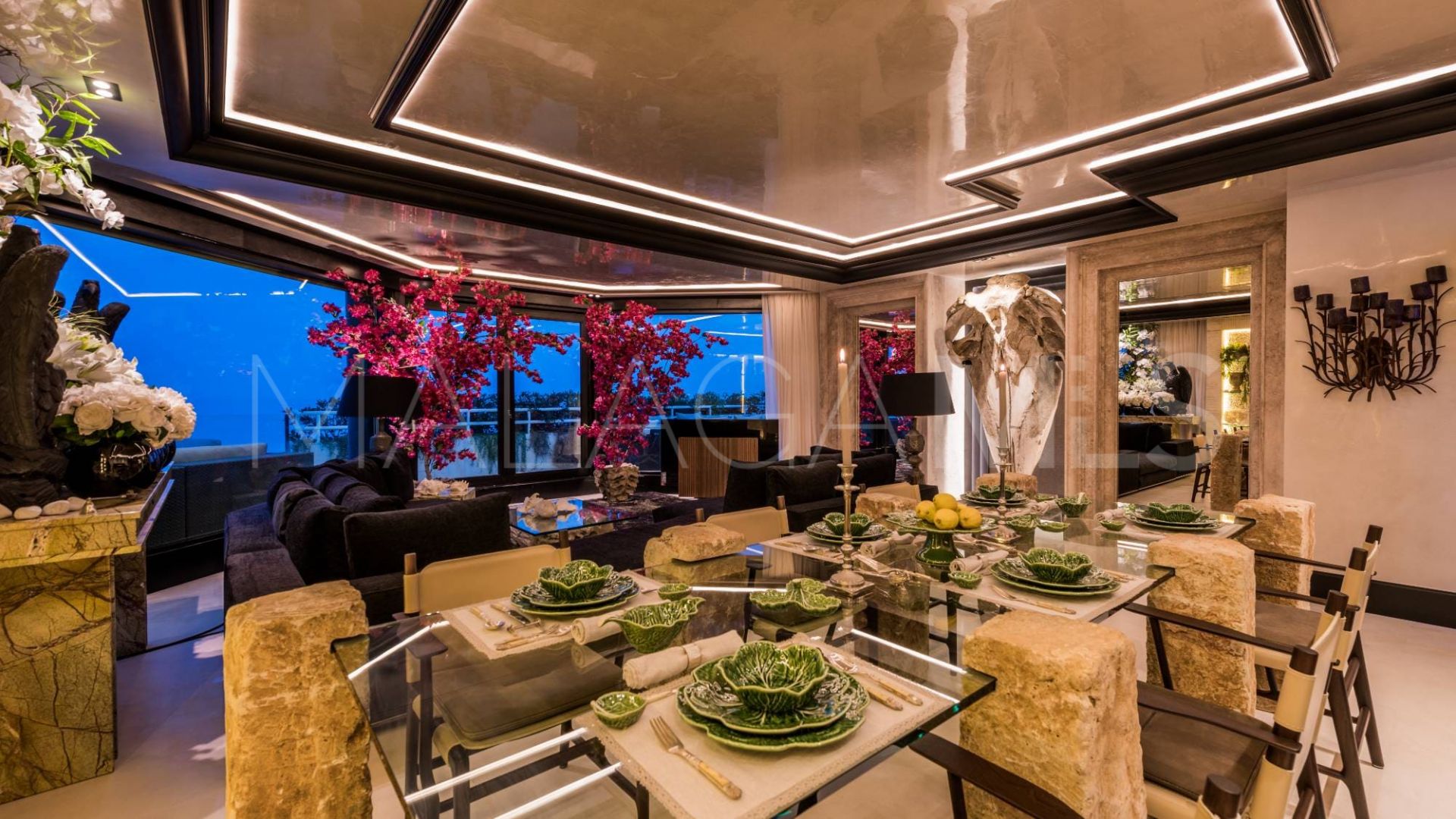 Penthaus for sale in Beach Side Golden Mile