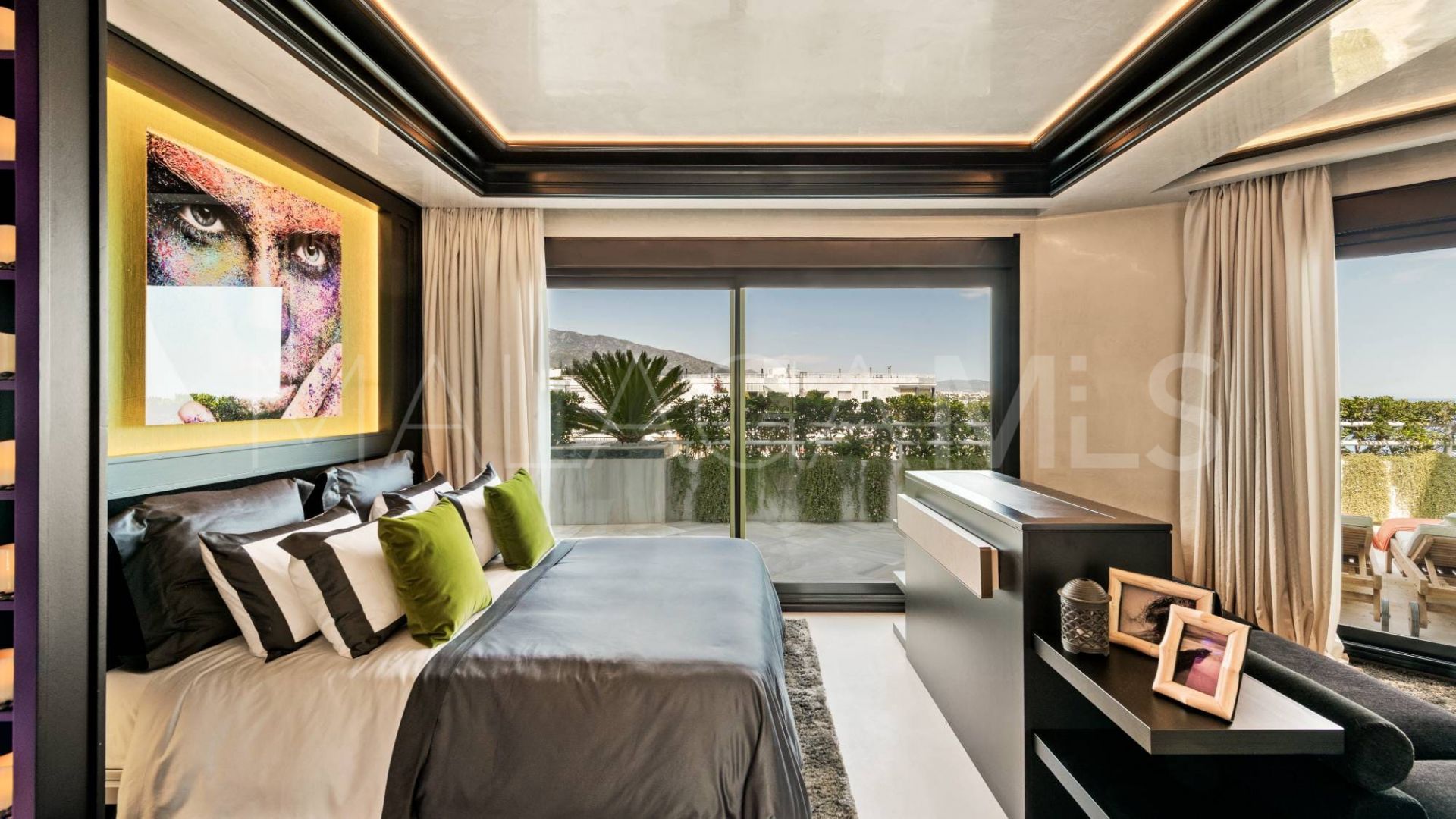 Penthaus for sale in Beach Side Golden Mile